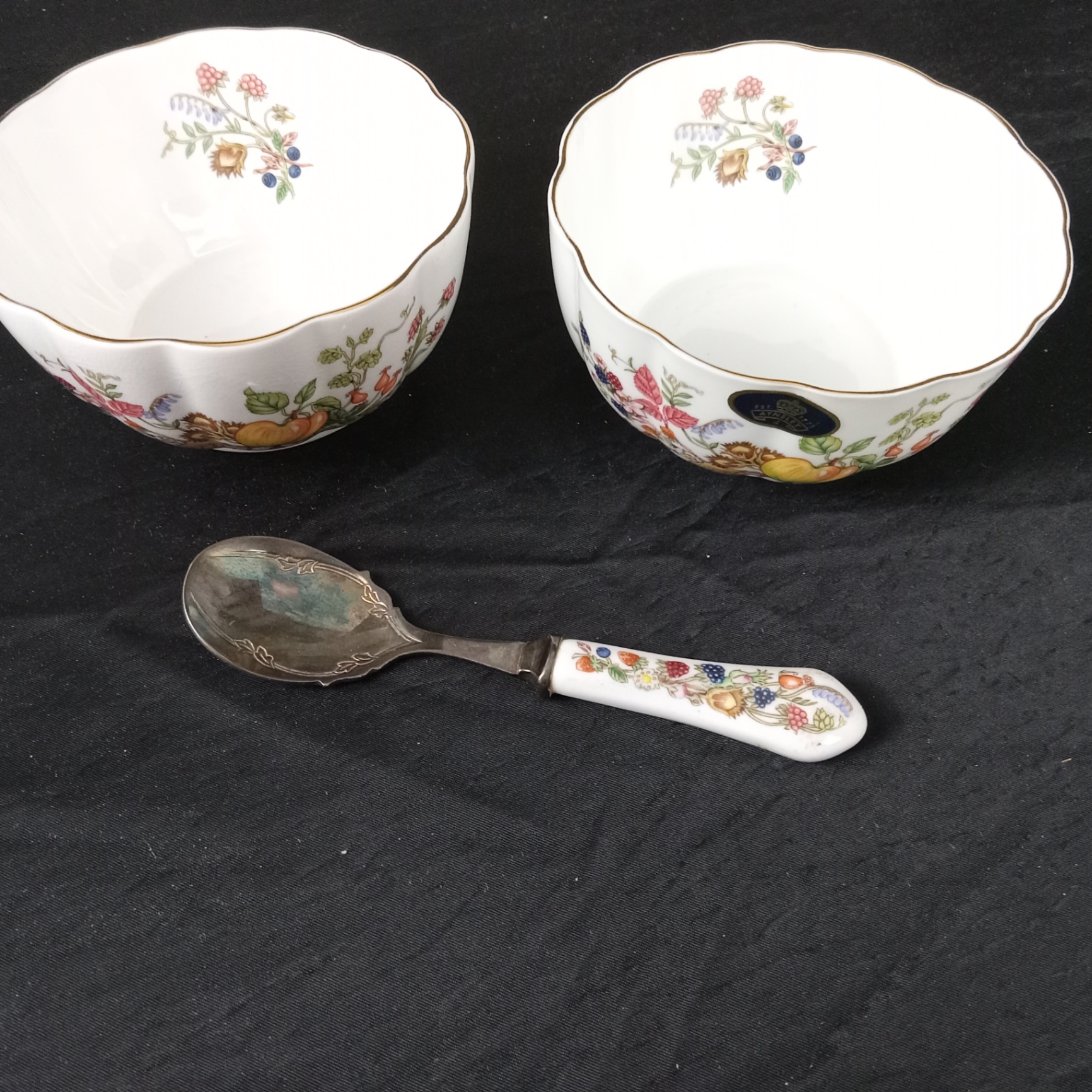 Aynsley China Somerset Hostess Pieces - image 5 of 17