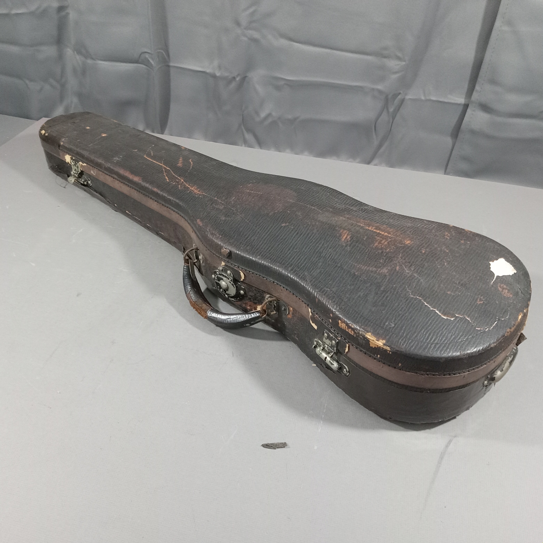 Vintage Musical Instruments - image 38 of 39