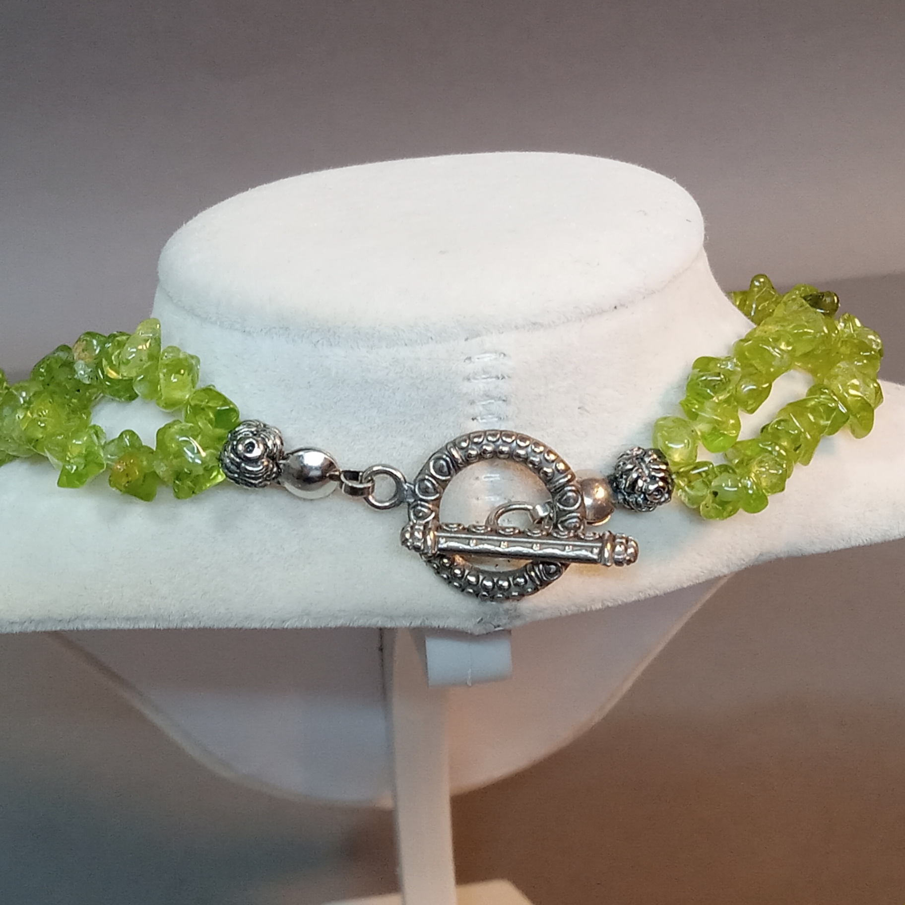 Hand Beaded Jewelry - image 11 of 15