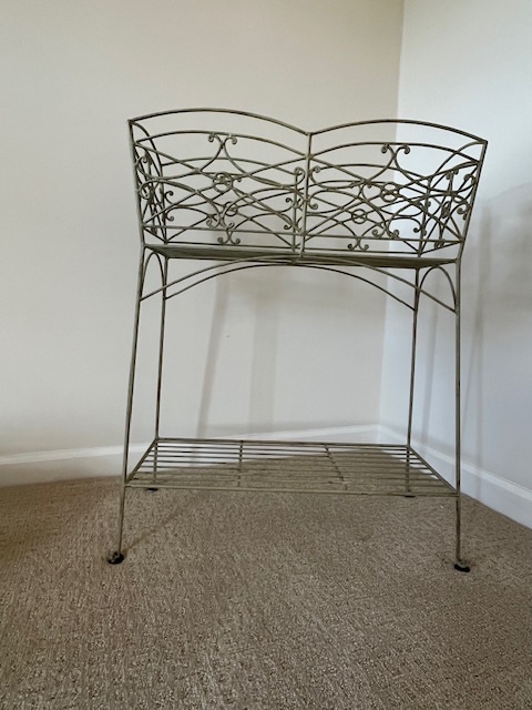 Painted Wrought Iron Set - image 8 of 8