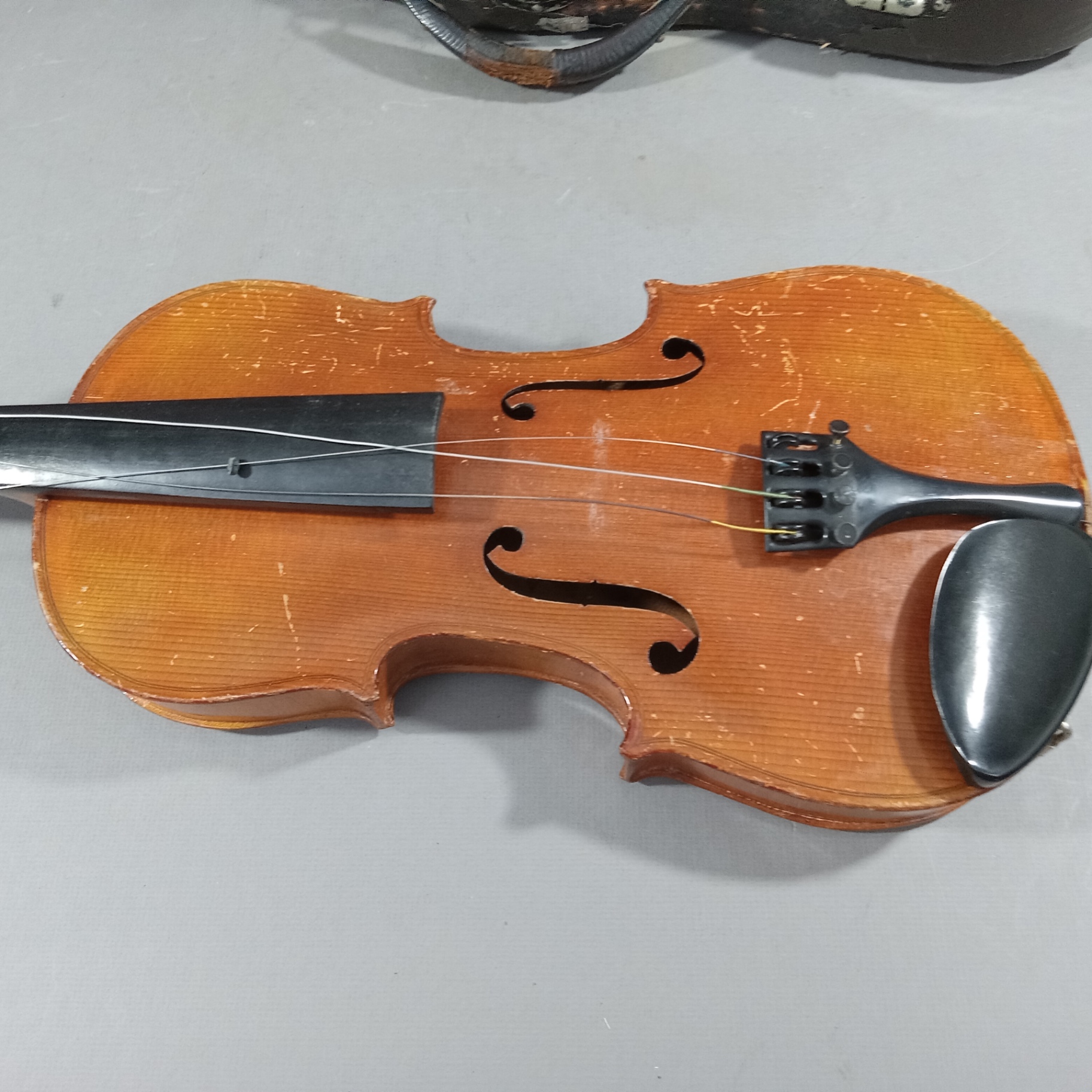 Vintage Musical Instruments - image 22 of 39