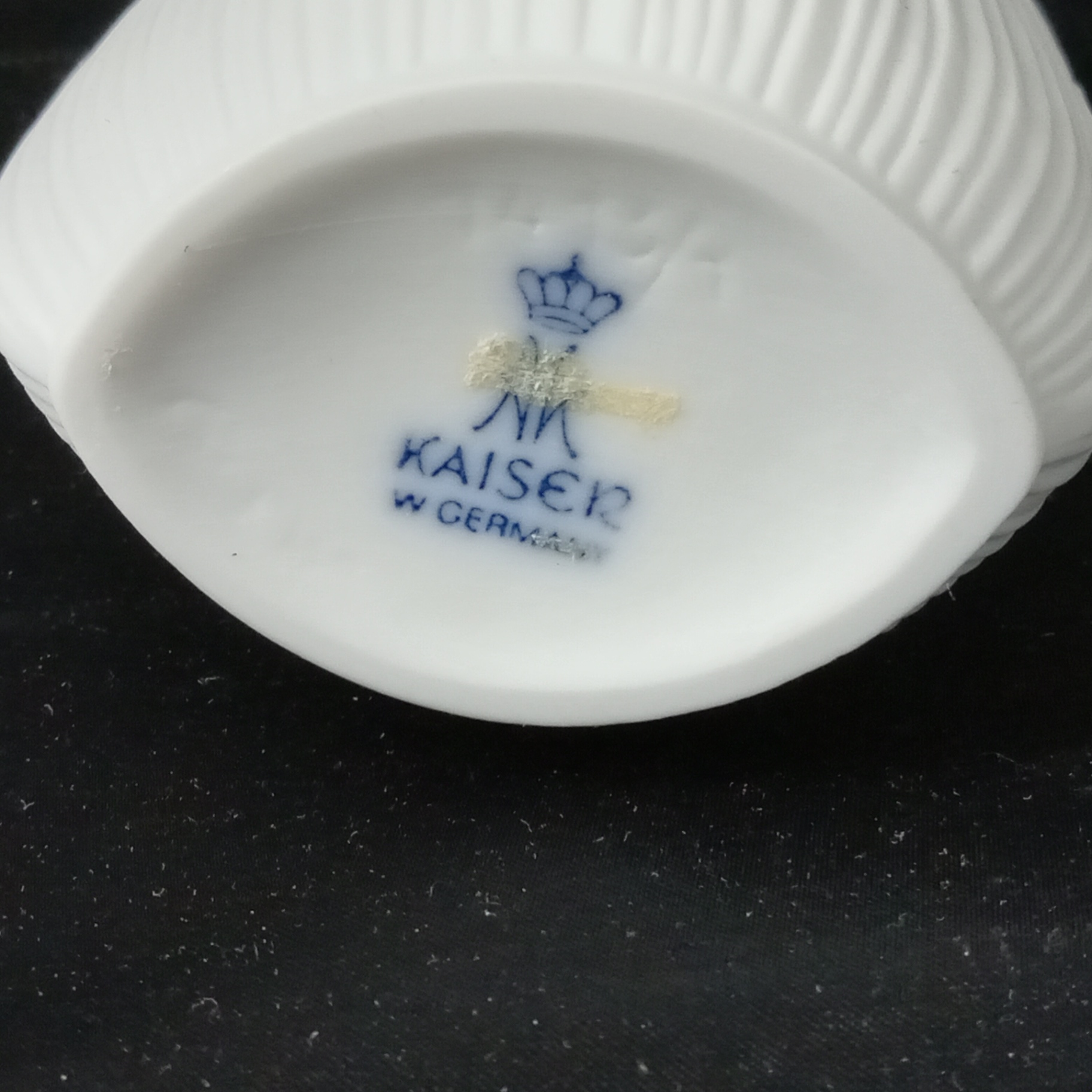 Kaiser Porzellan Vases - image 7 of 16