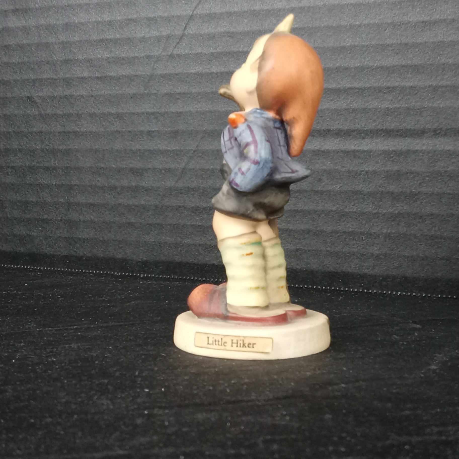 Hummel Figurines - image 7 of 14