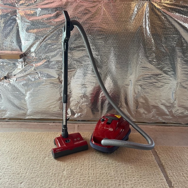 Sebo Airbelt K3 Vacuum - image 1 of 6