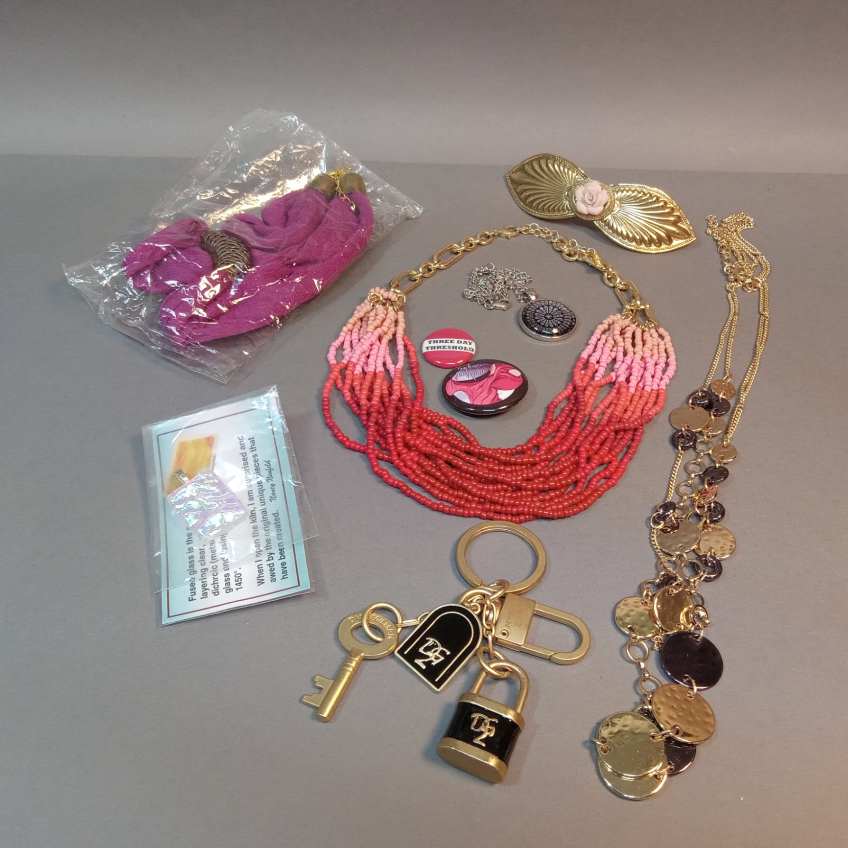Vintage & Contemporary Costume Jewelry - image 8 of 20