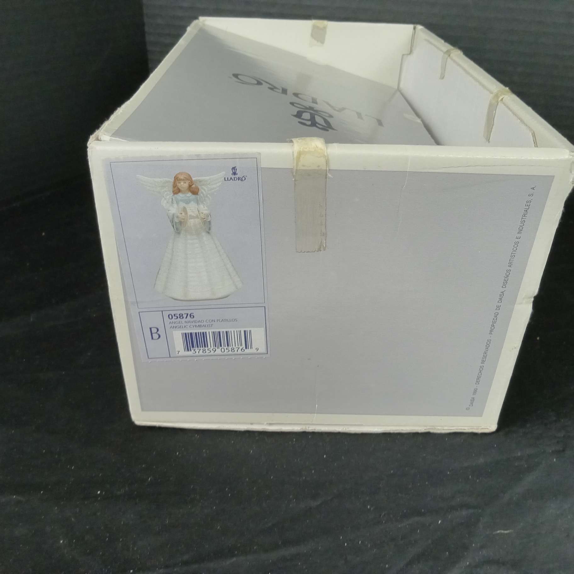 Lladro Angel w/Cymbals Figurine - image 6 of 6