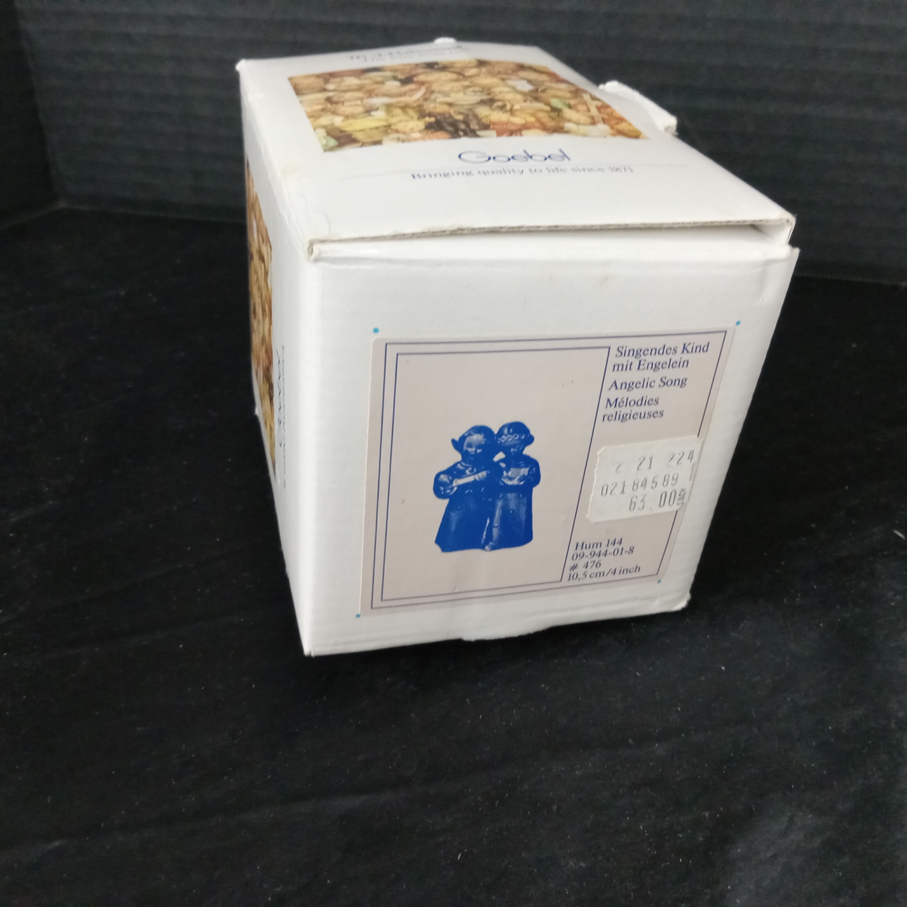 Hummel Figurines - image 16 of 16