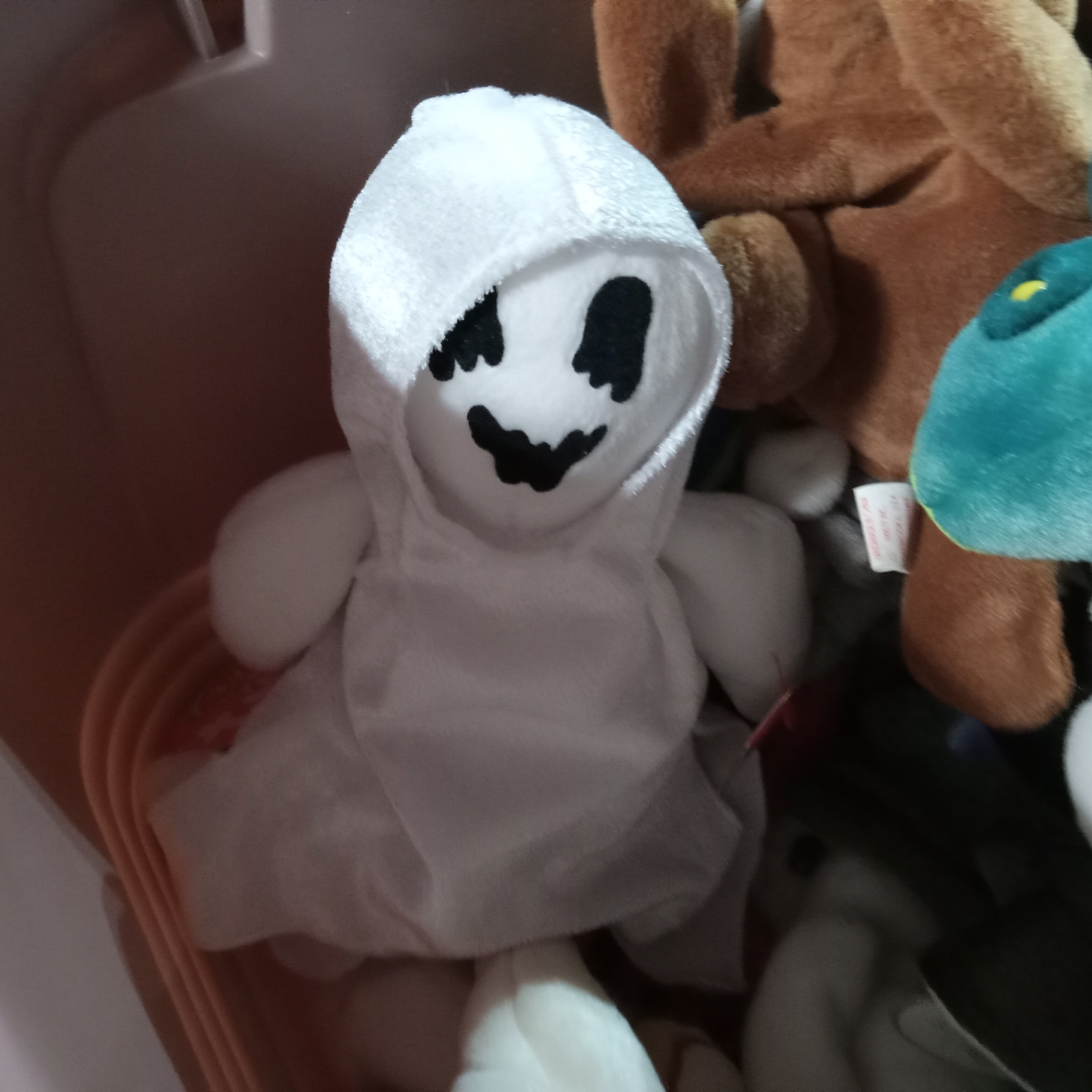 Another Tub O' Beanie Babies - image 4 of 6