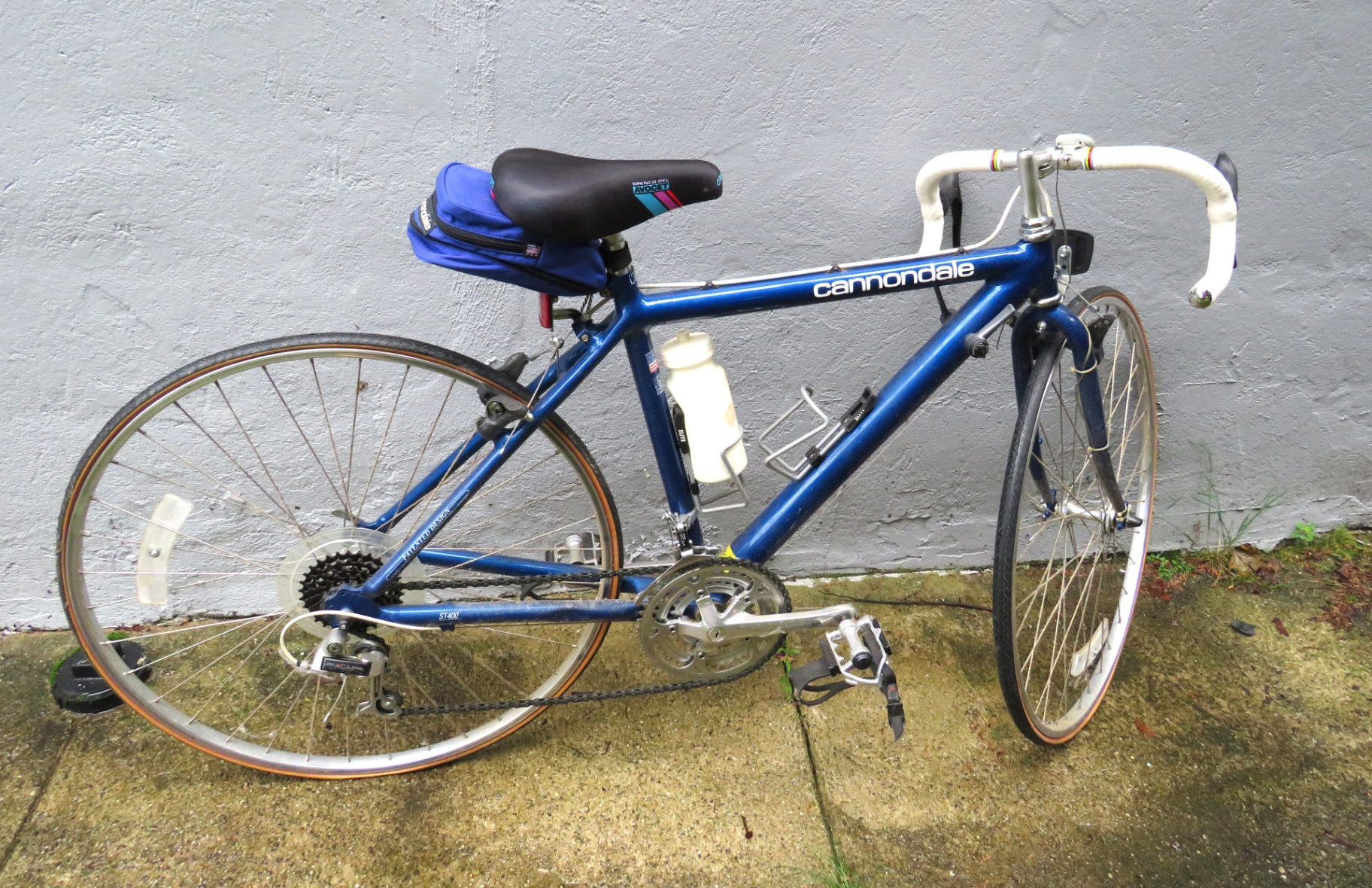 Cannondale ST400 Bicycle - image 1 of 7
