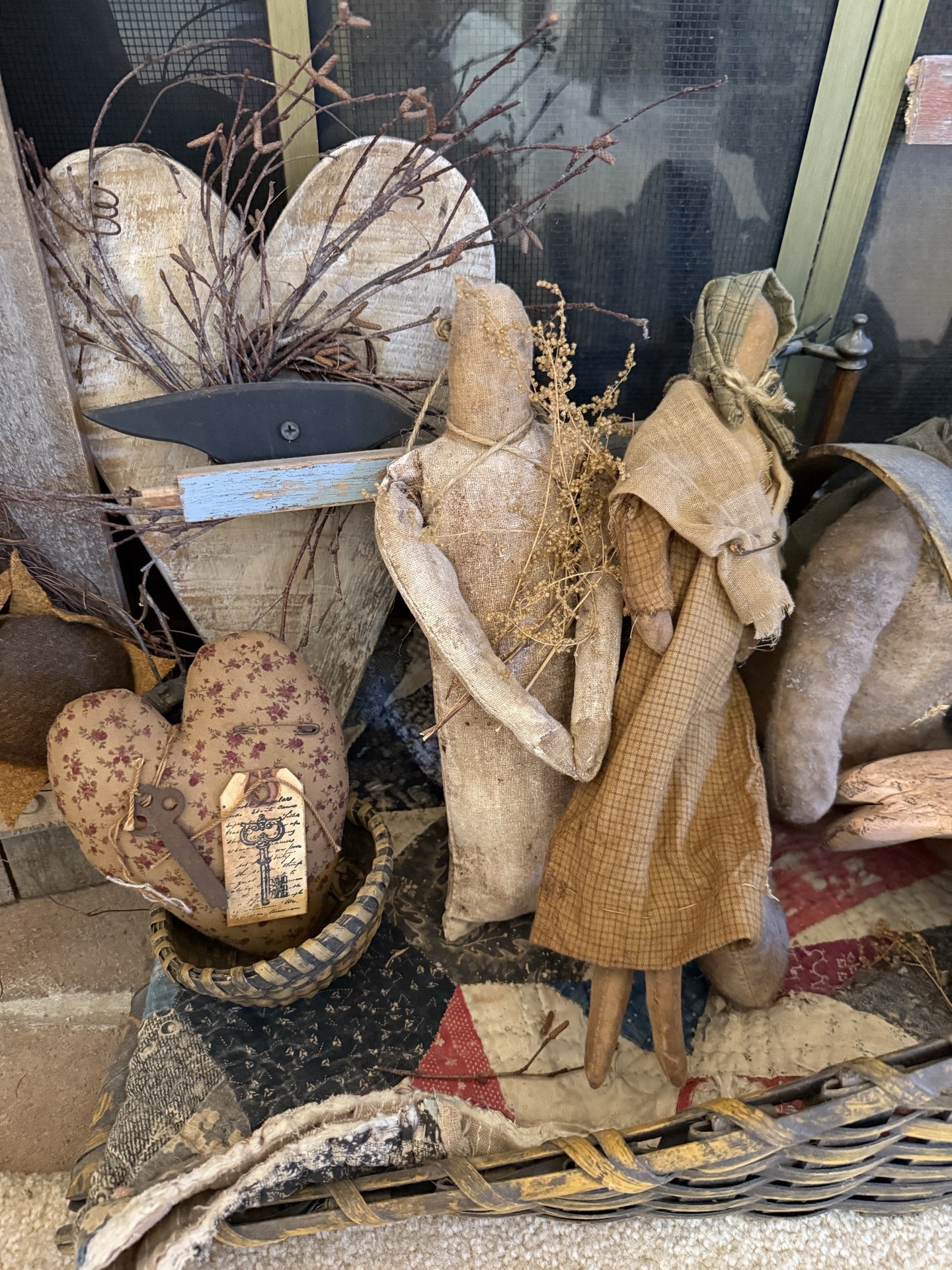 Rustic Dolls BidRush