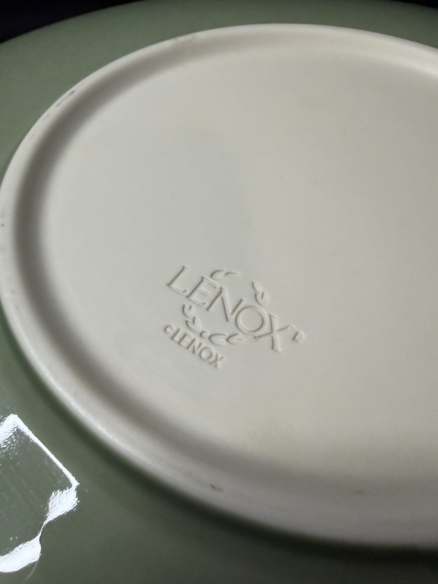 Lenox Woodland Leaves embossed platter - image 4 of 4