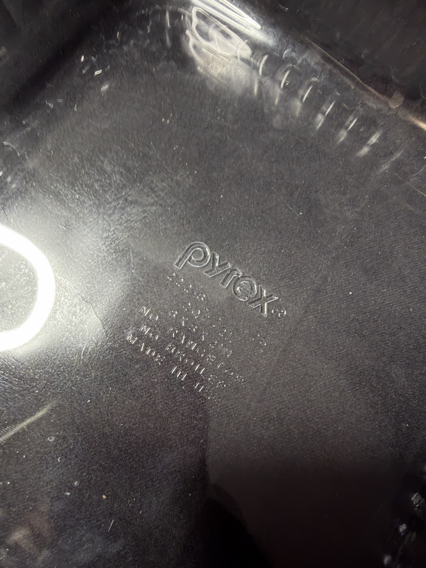 vintage Pyrex 222-S 2-quart square casserole dish - image 2 of 3