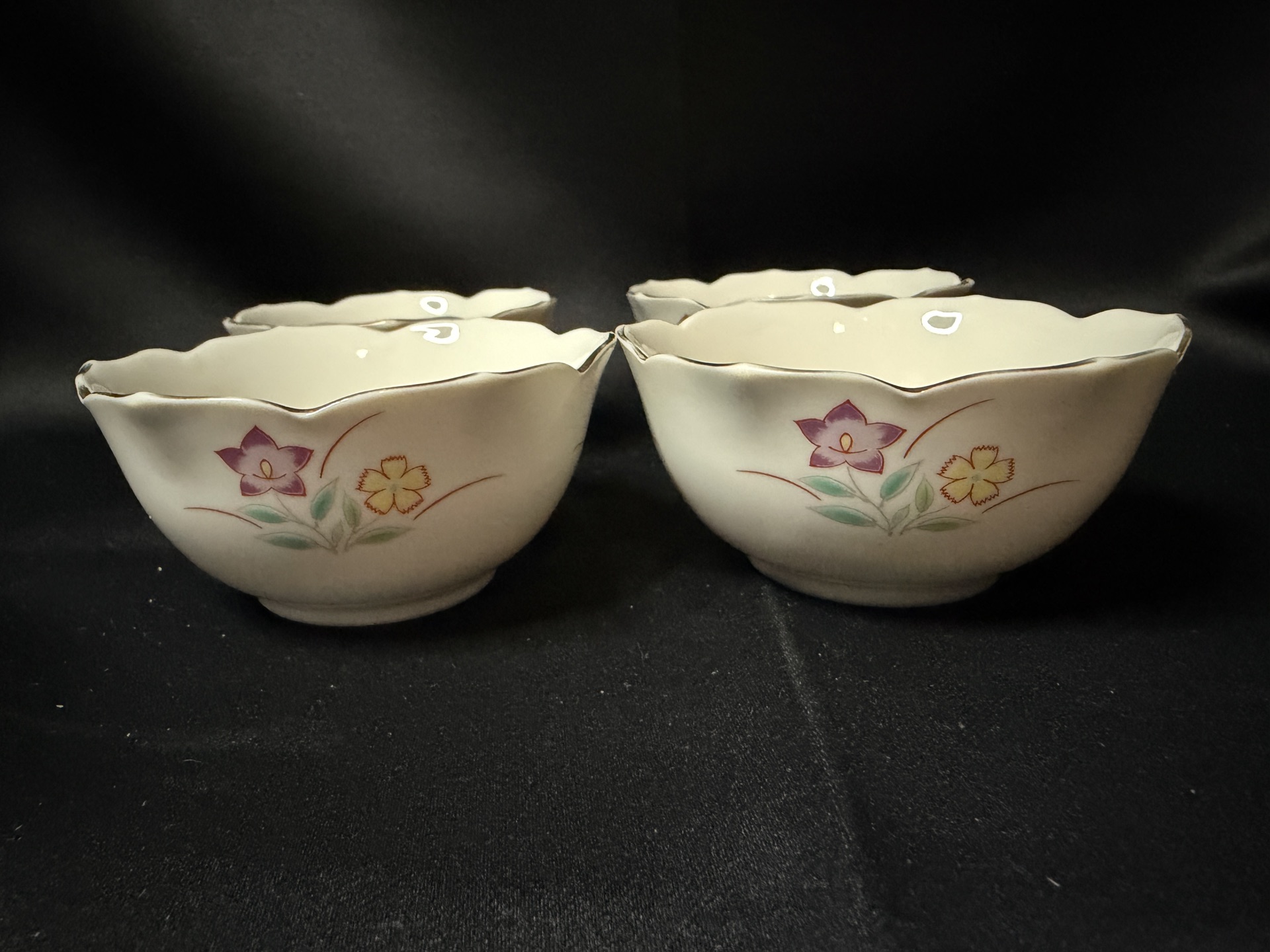 Set of 4 - Nishiyama Small Bowls - image 2 of 5