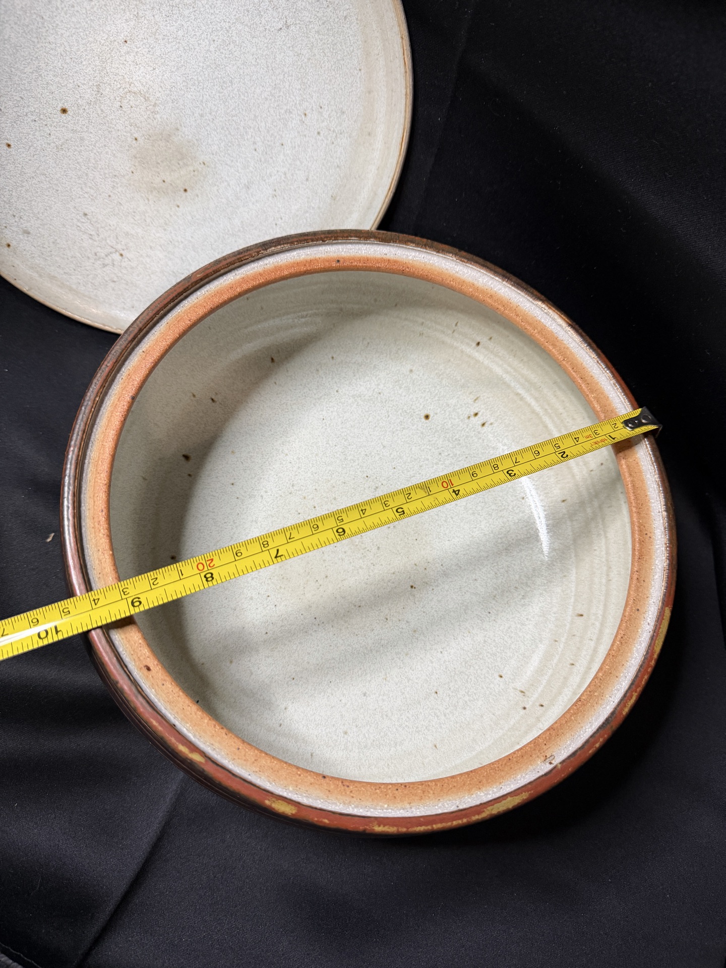 Vintage studio pottery lidden casserole dish - image 5 of 5