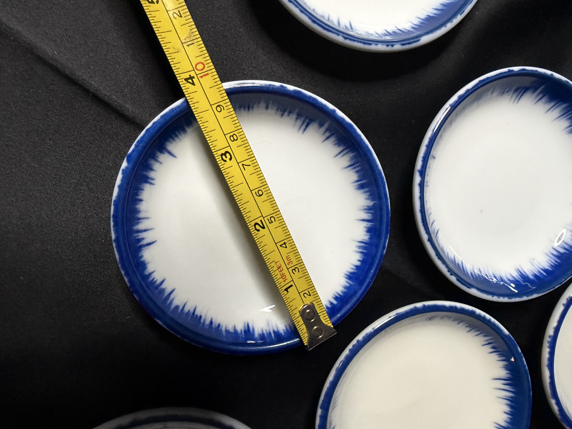 Japanese ceramic small plates - image 3 of 3