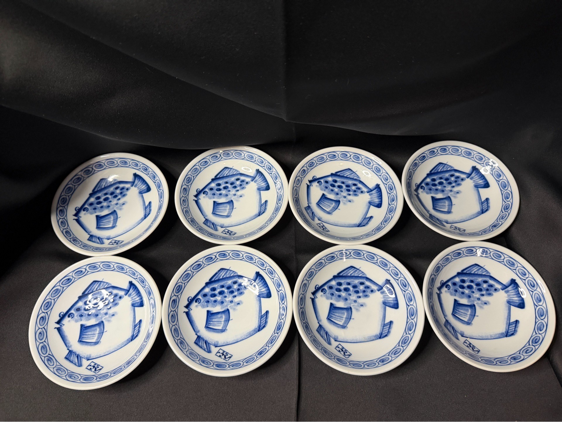 vintage Arita ware plates - image 1 of 3