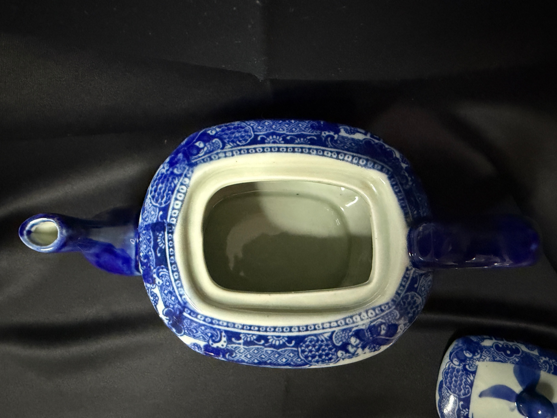 Antique Teapot - possibly ironstone - image 3 of 7