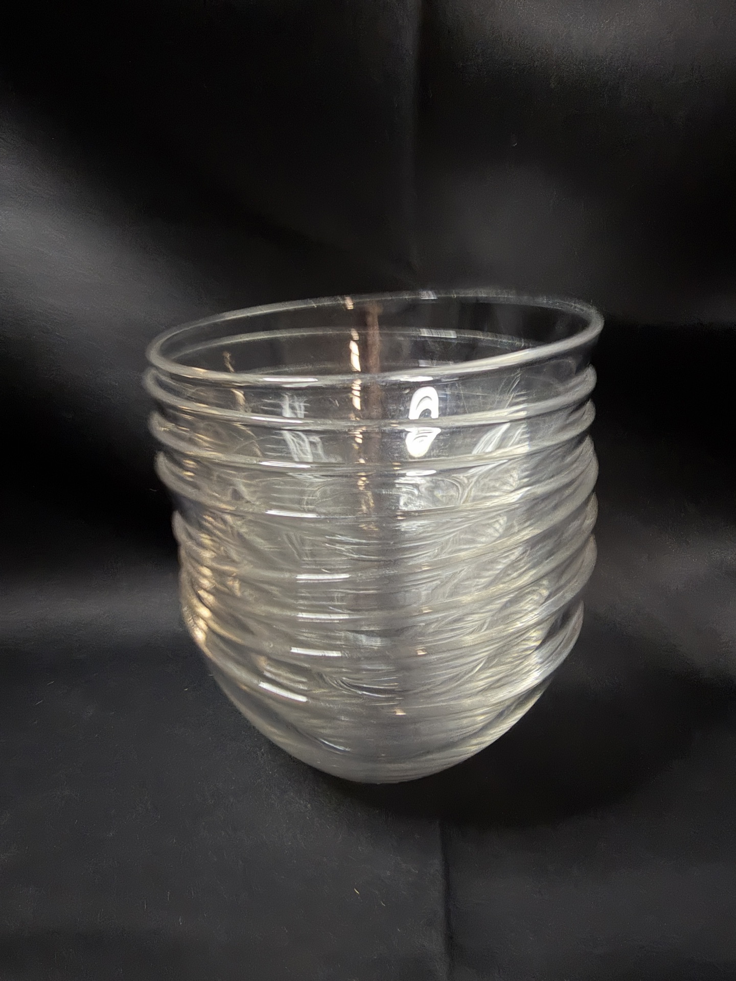 Set of 8 Glass bowls - image 3 of 4