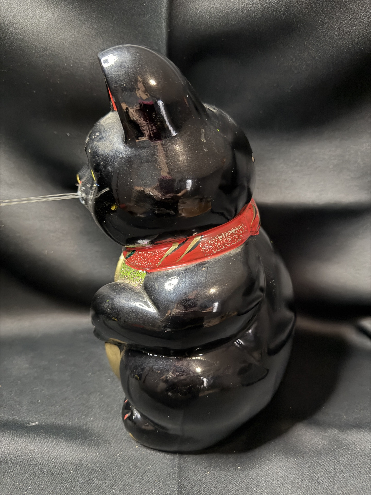 traditional Japanese Tokoname Ware Black Maneki-Neko (lucky cat) figurine/bank - image 2 of 7