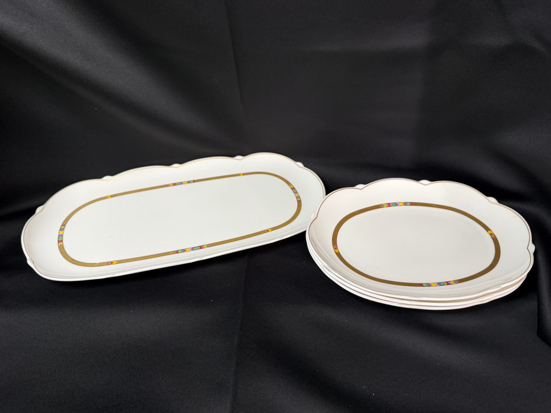 set of 4 - Villeroy & Boch Heinrich Paloma Picasso Viva pattern porcelain serving pieces. - image 1 of 5