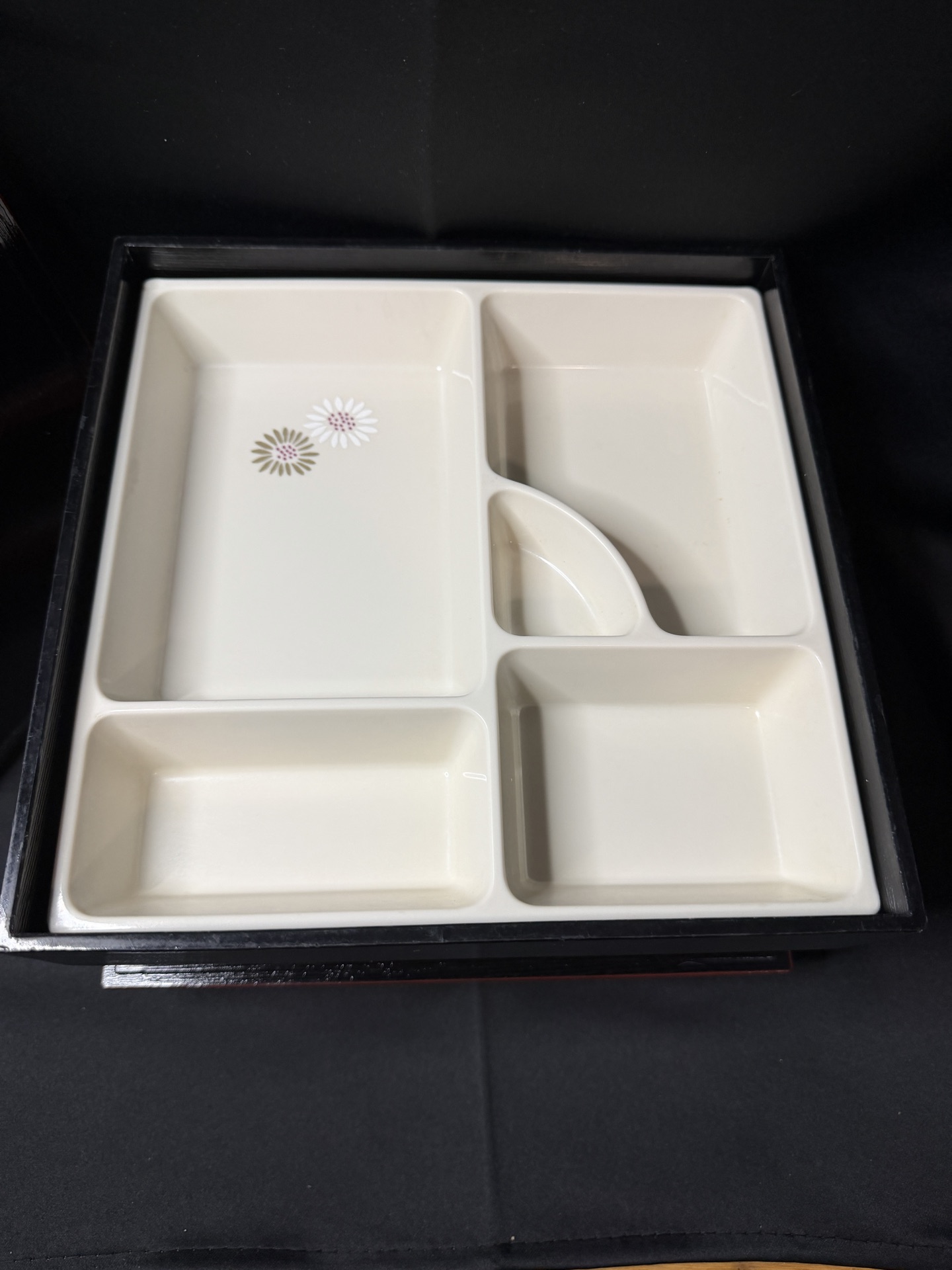 Set of 3 - Japanese Shōkadō bento box - image 2 of 5