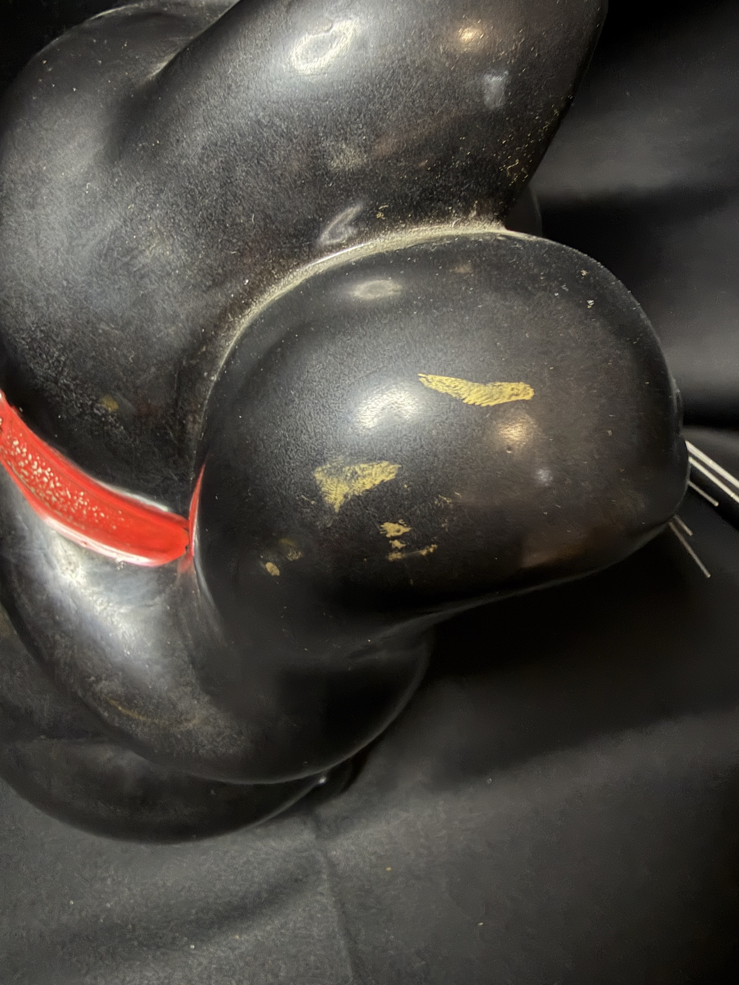 traditional Japanese Tokoname Ware Black Maneki-Neko (lucky cat) figurine/bank - image 4 of 7