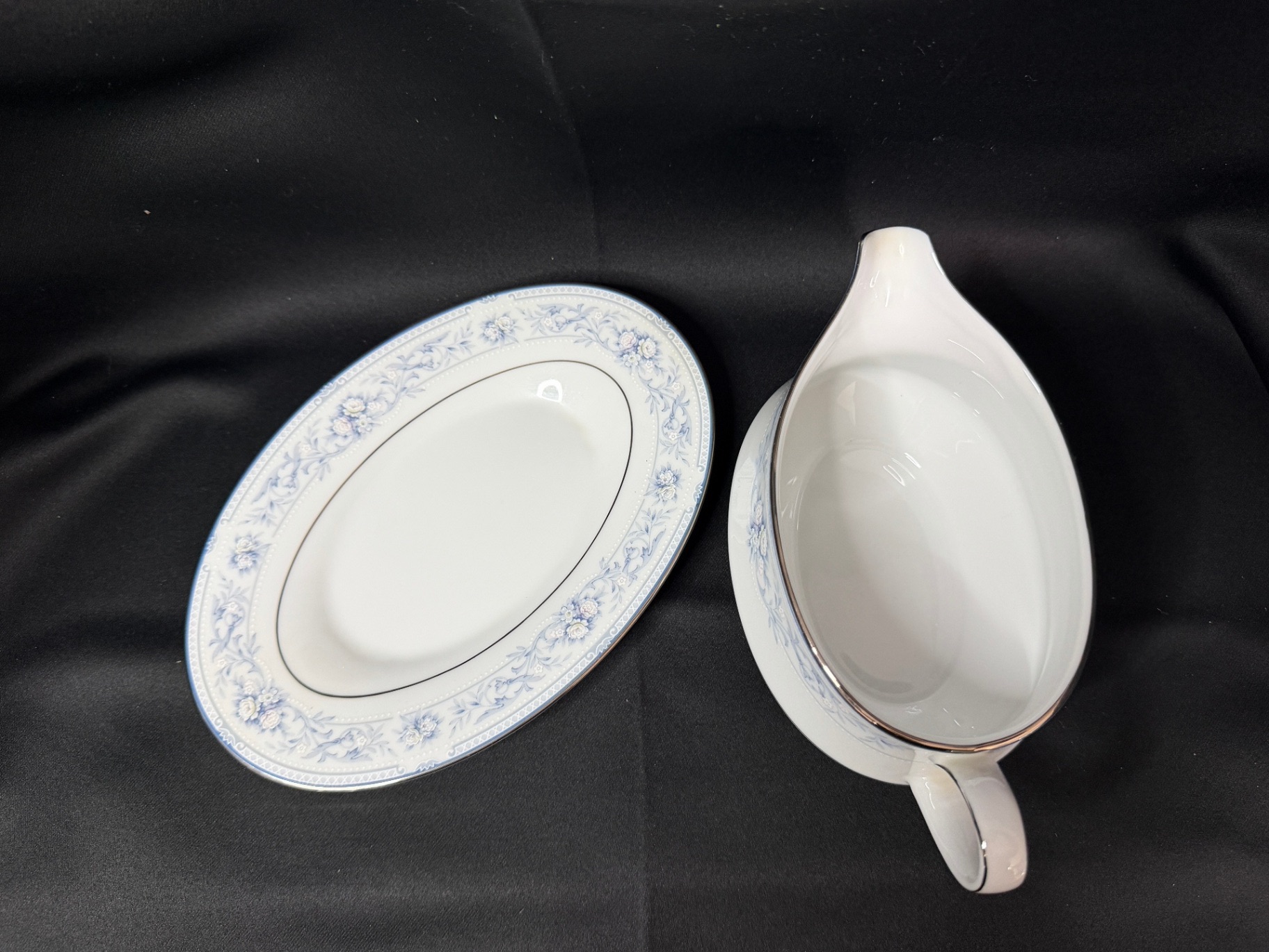 Noritake Dearborn Gravy Boat with its matching underplate. - image 2 of 3