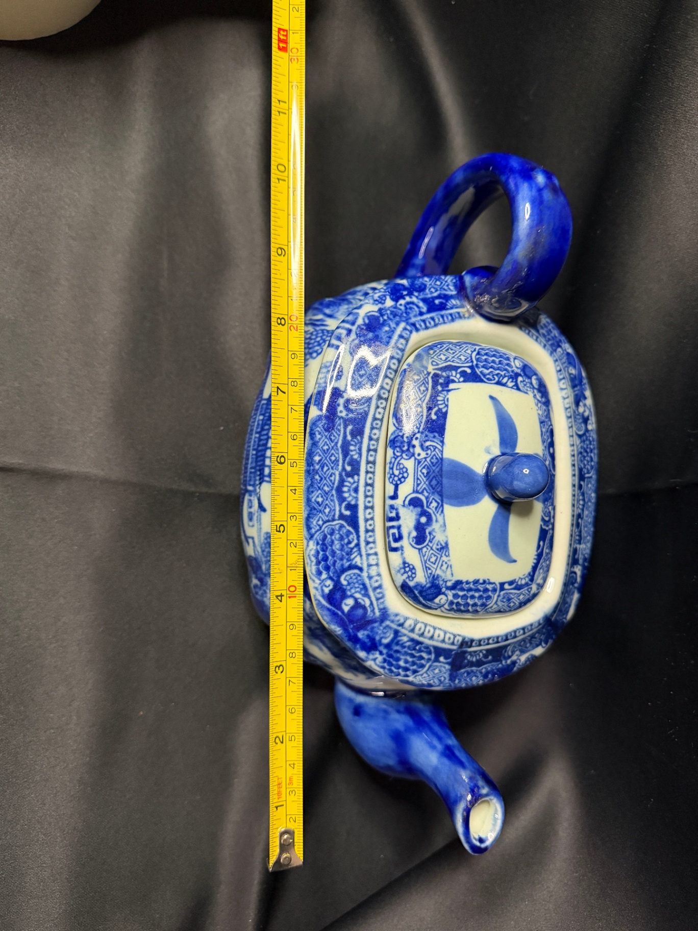 Antique Teapot - possibly ironstone - image 6 of 7