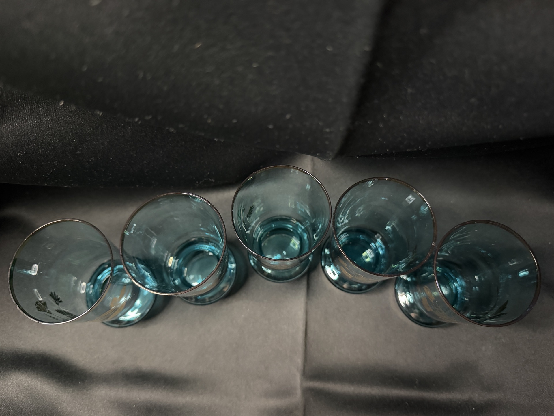 Set of 5 vintage blue glass cordials - image 2 of 4