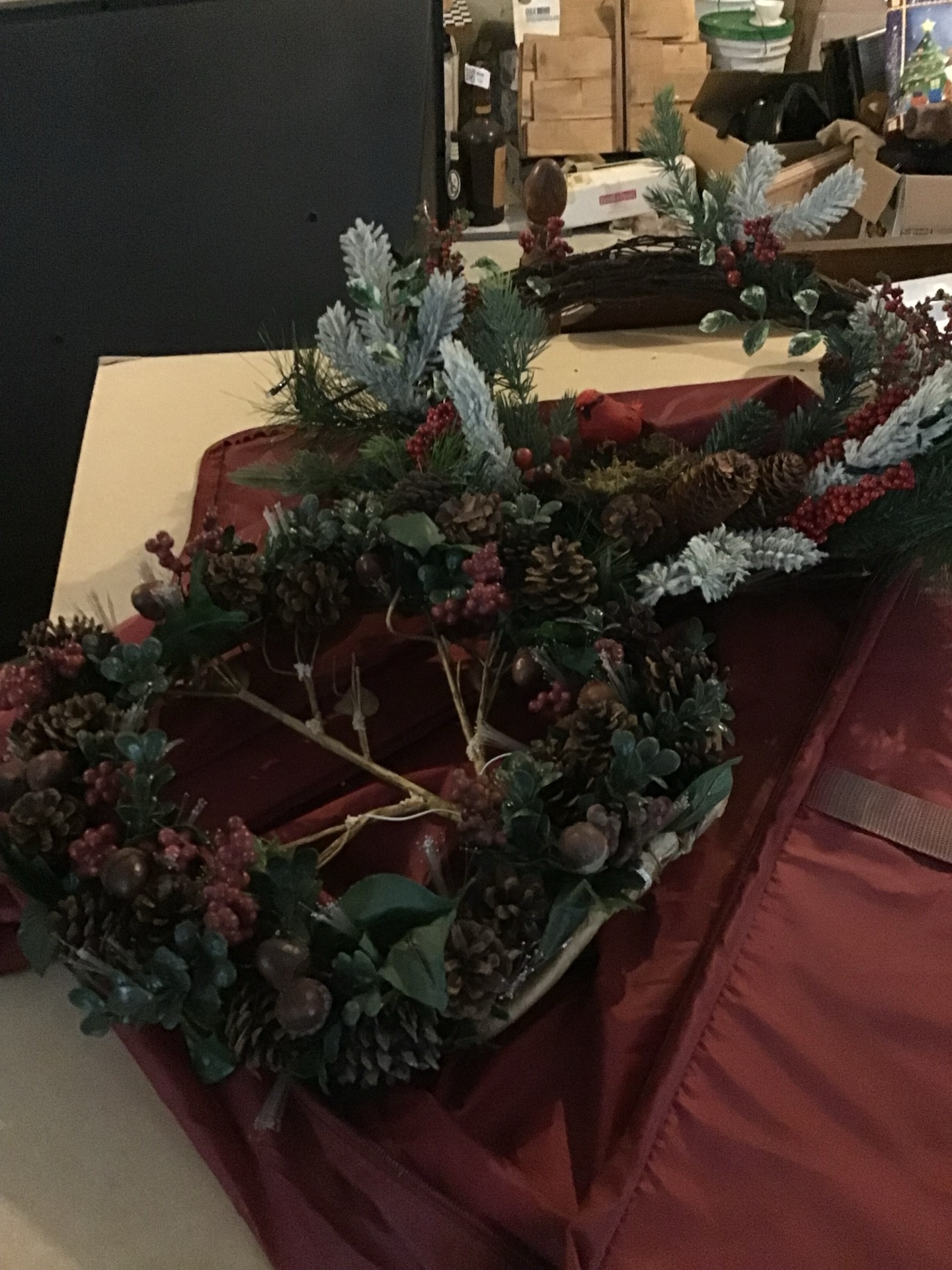 Christmas wreath with storage bag and tag - image 1 of 2