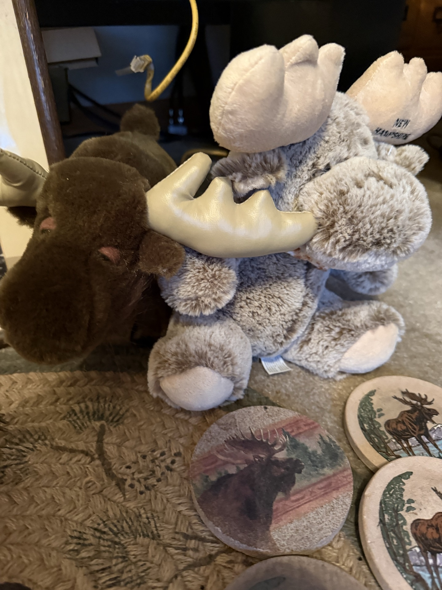 Moose-themed home decor collection - image 4 of 6