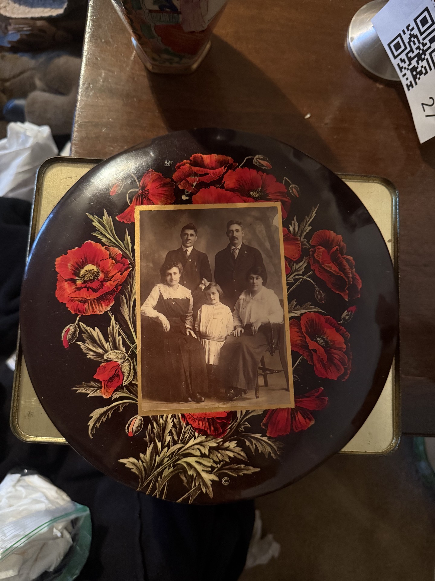 Floral decorative tins, a ceramic vase with fabric roses, and a decorative plate with a vintage photo - image 4 of 6