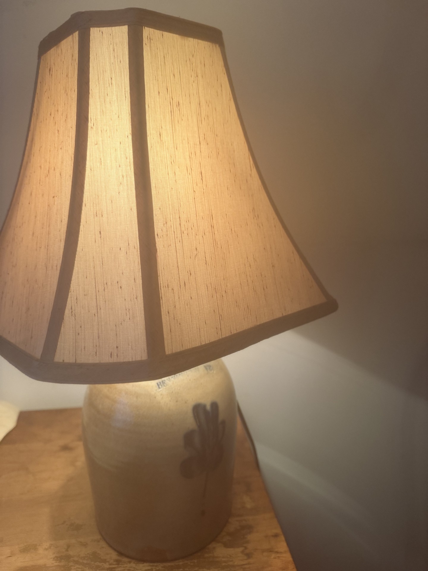 Ceramic table lamp with fabric shade - image 1 of 5