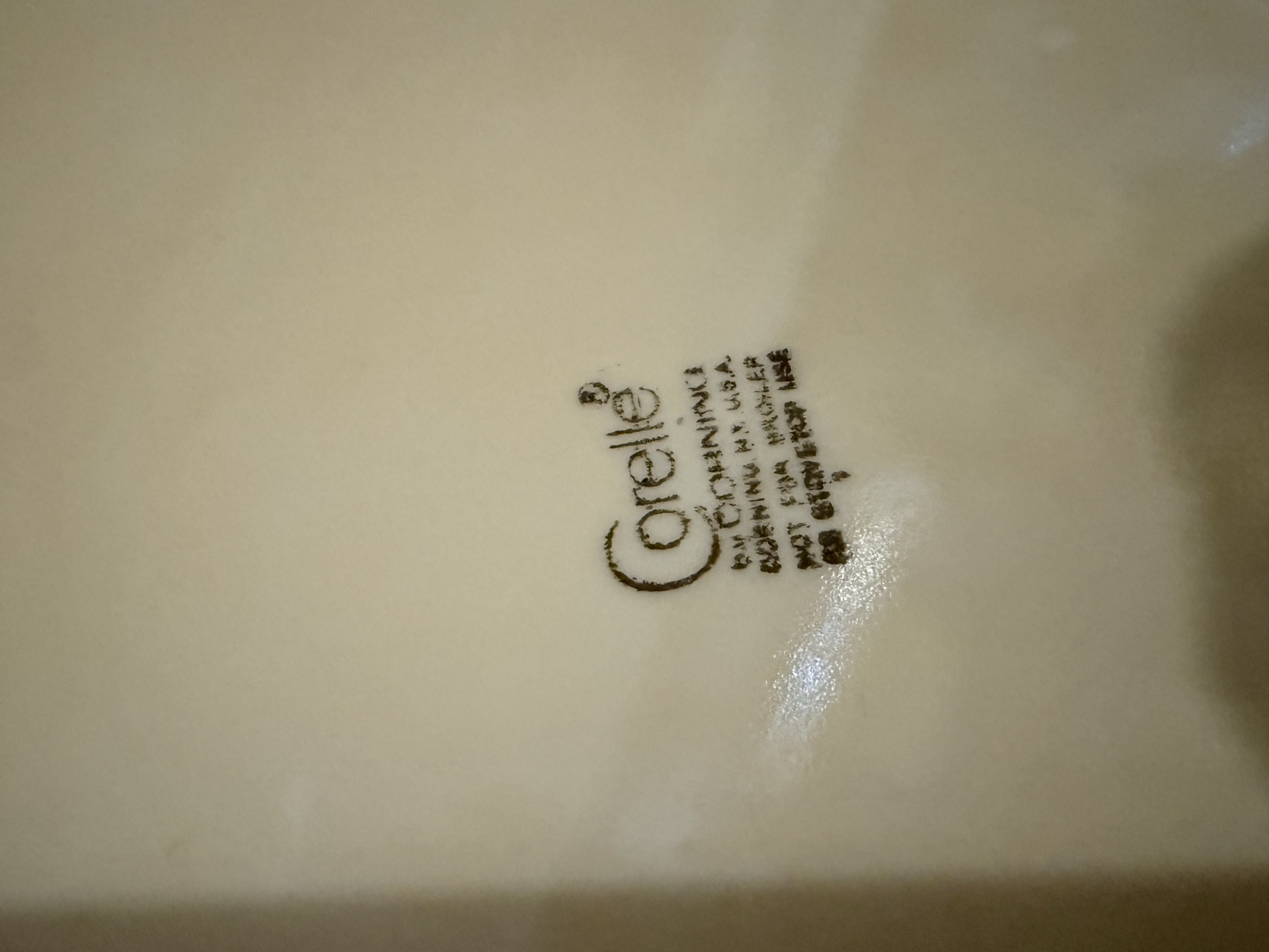 Corelle Blue floral border dinnerware set with mugs and bowls - image 4 of 5