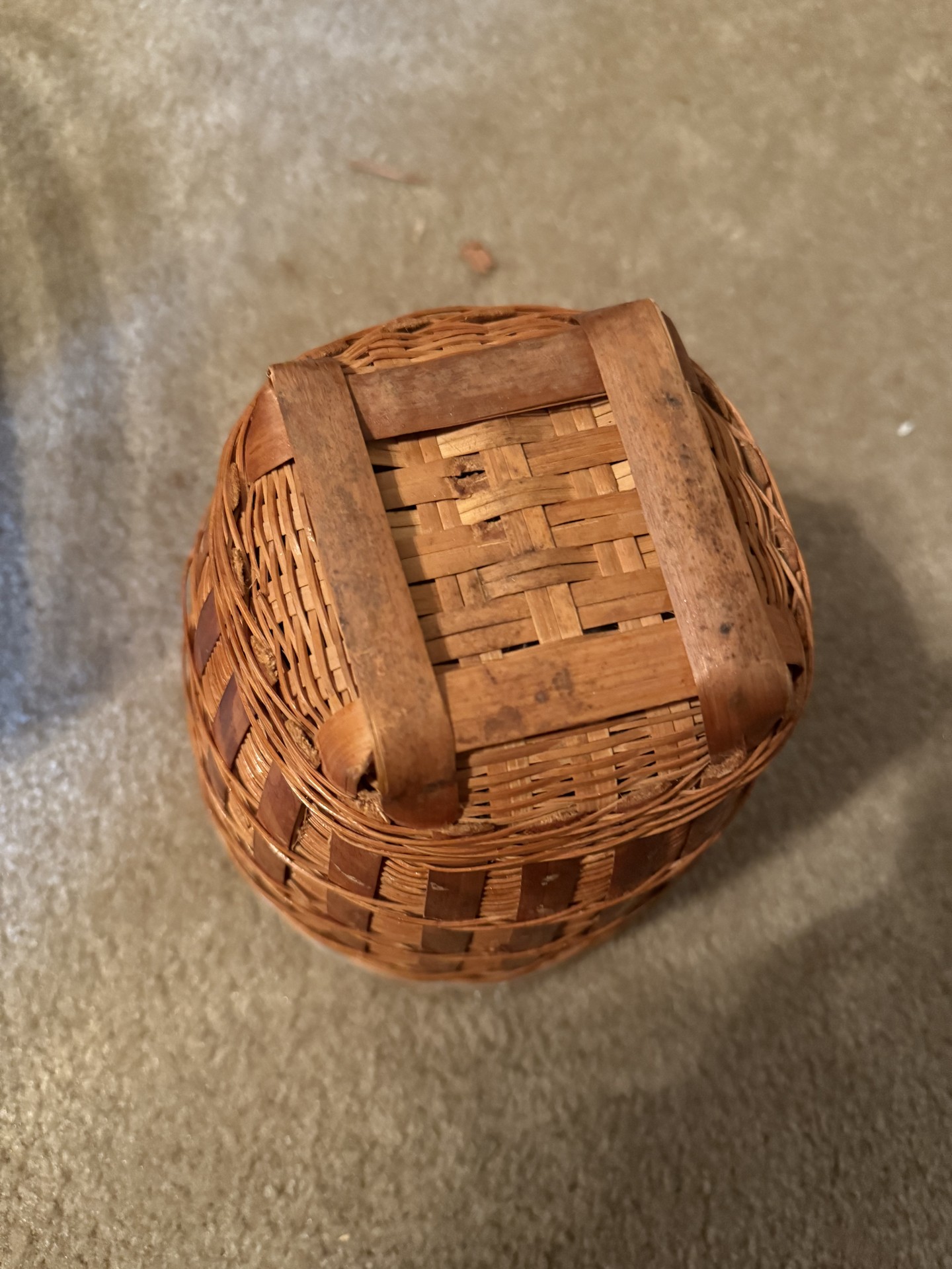 Assorted woven wicker baskets and containers - image 11 of 21