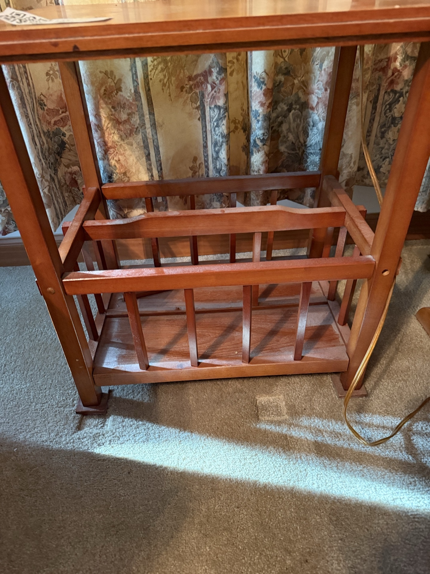 Wooden lamp table with built-in magazine rack and lamp - image 3 of 4