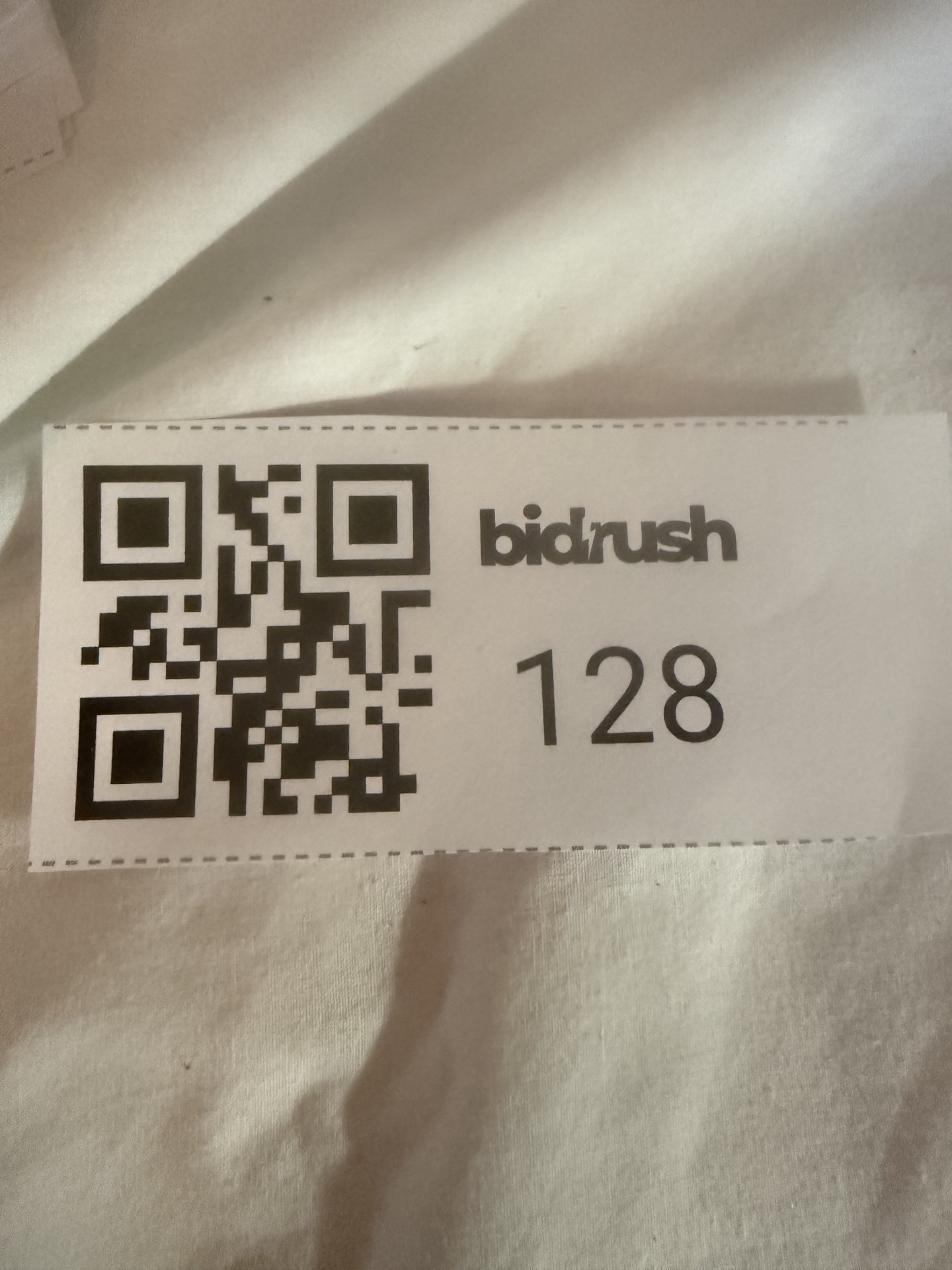 Assorted kitchen gadgets and household items - image 8 of 8