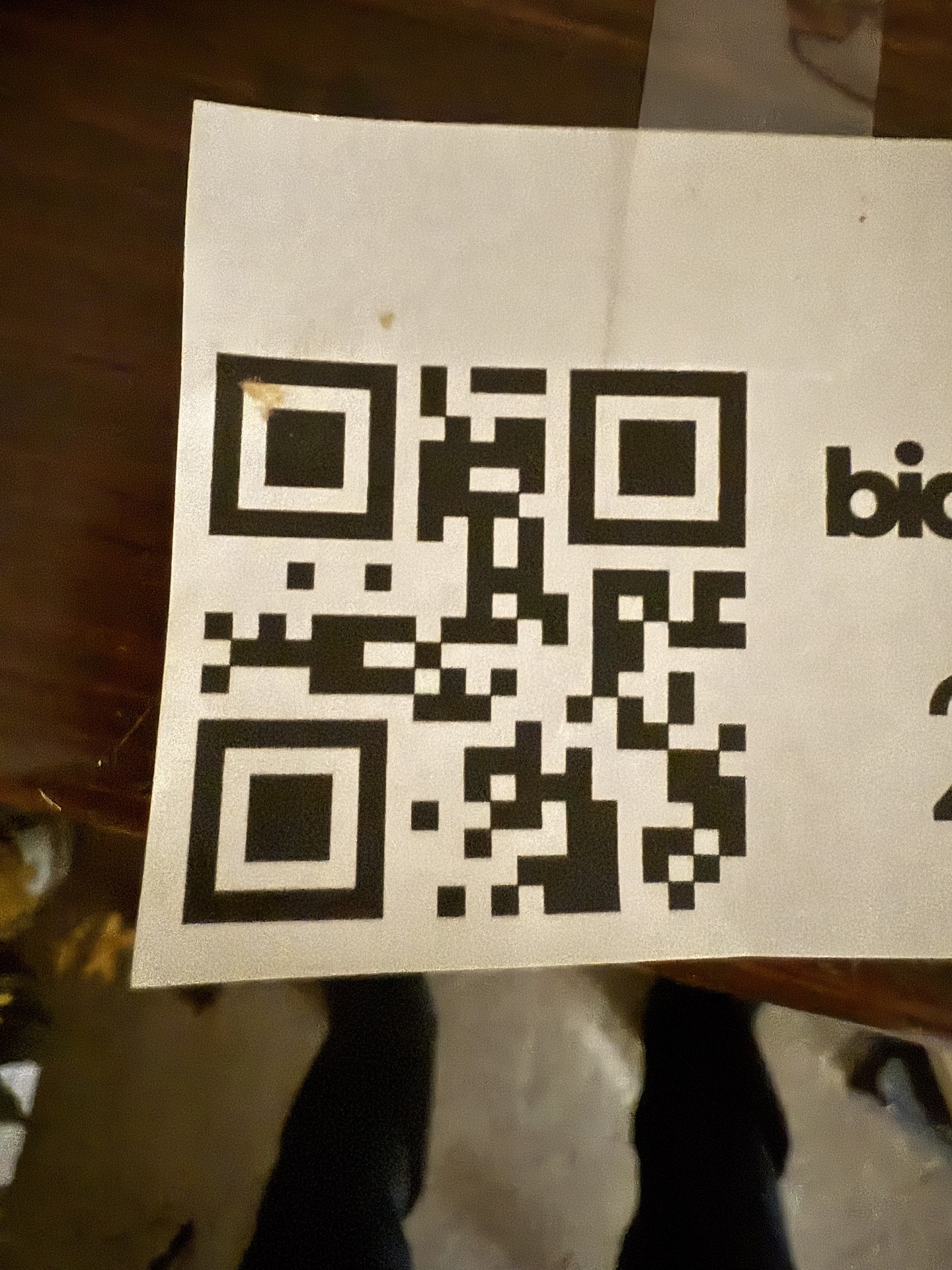 Wooden coffee table with curved legs - image 8 of 8