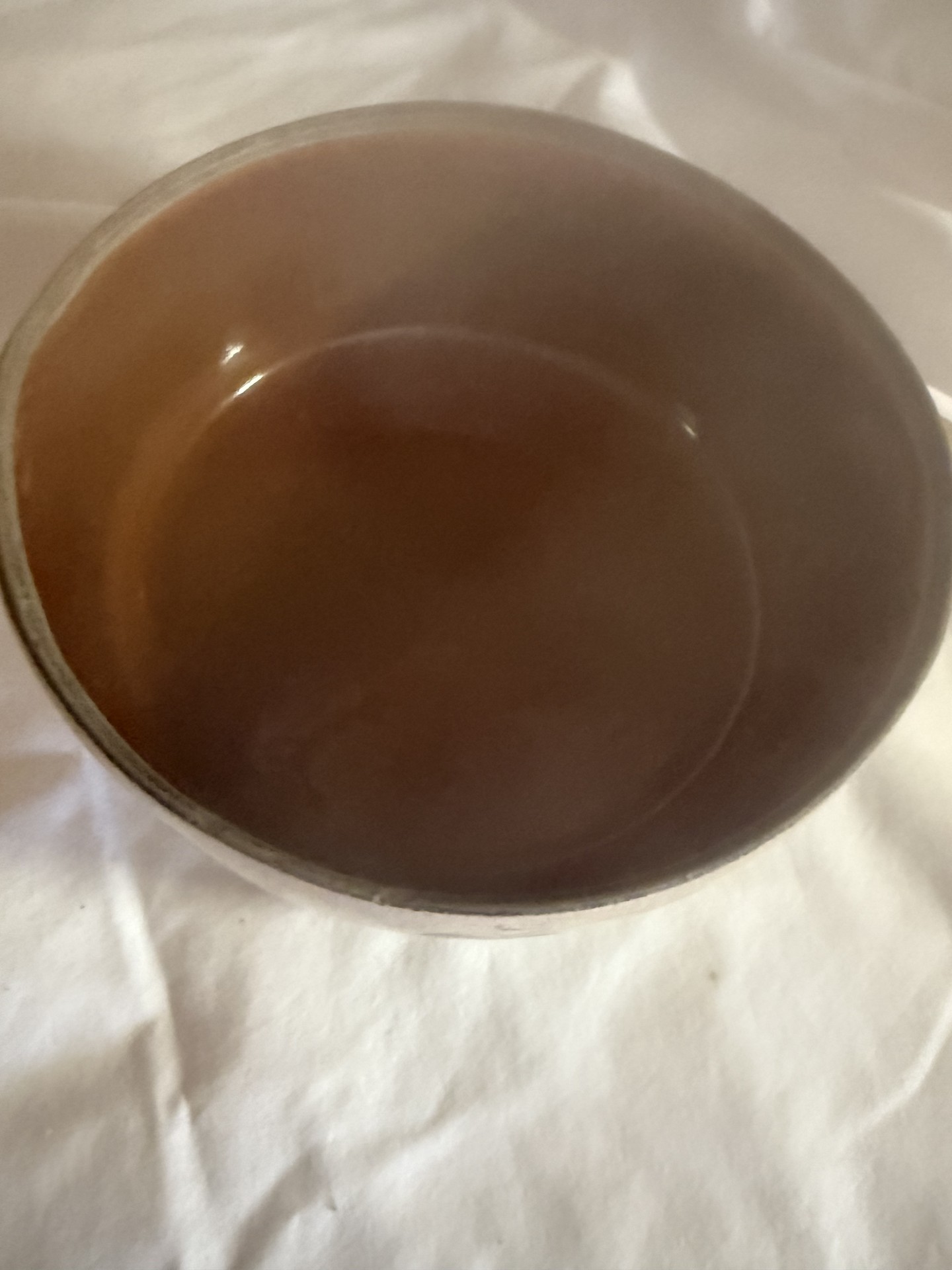 Assorted bakeware: Pyrex glass casserole with lid, glass baking dishes, and Salmon Falls stoneware fruit-pattern dish - image 10 of 13