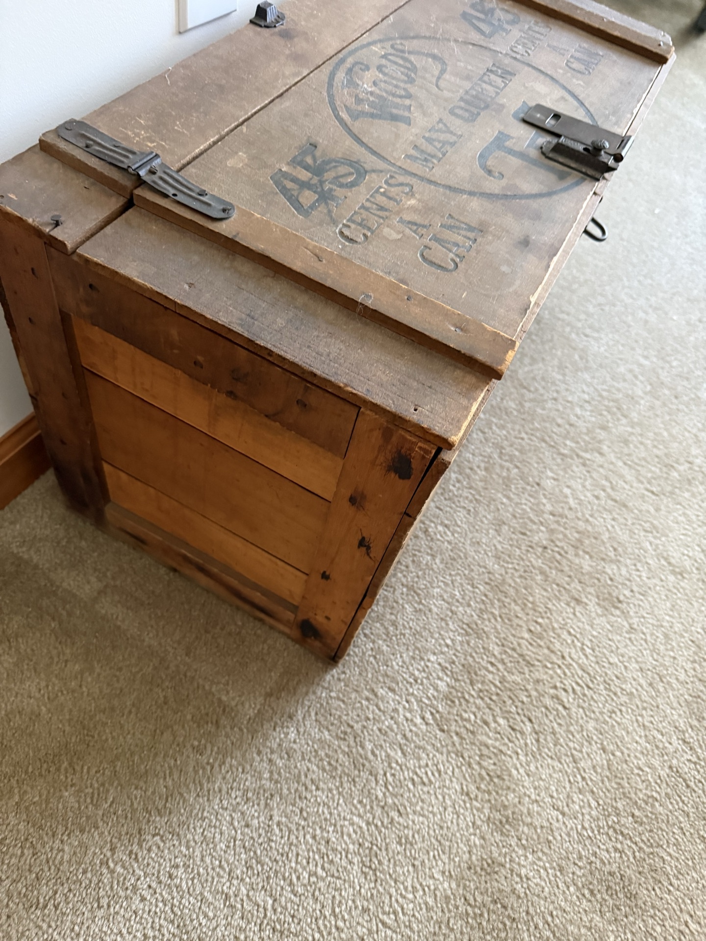 Vintage wooden crate - image 3 of 4