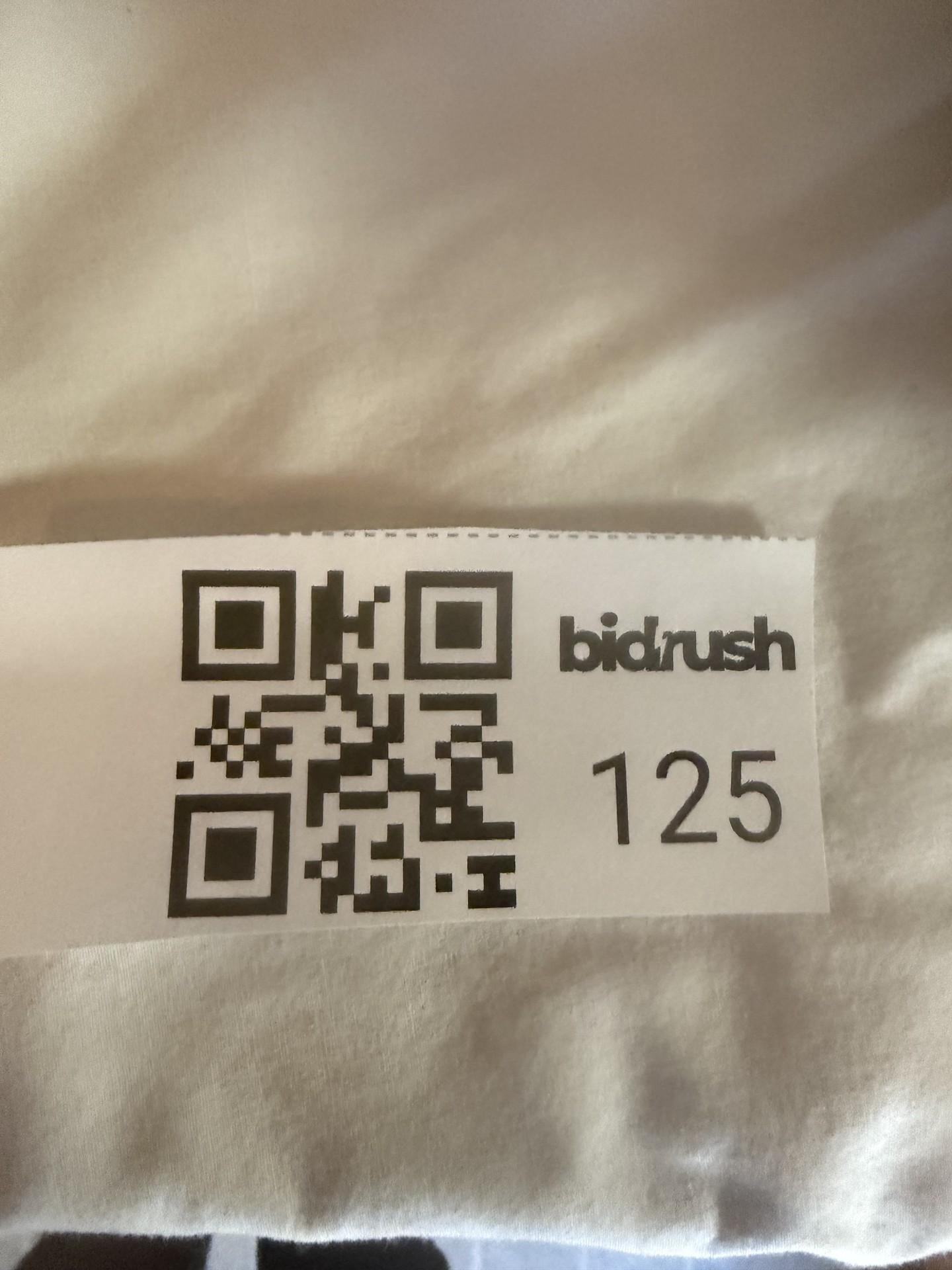 Assorted bakeware: Pyrex glass casserole with lid, glass baking dishes, and Salmon Falls stoneware fruit-pattern dish - image 13 of 13