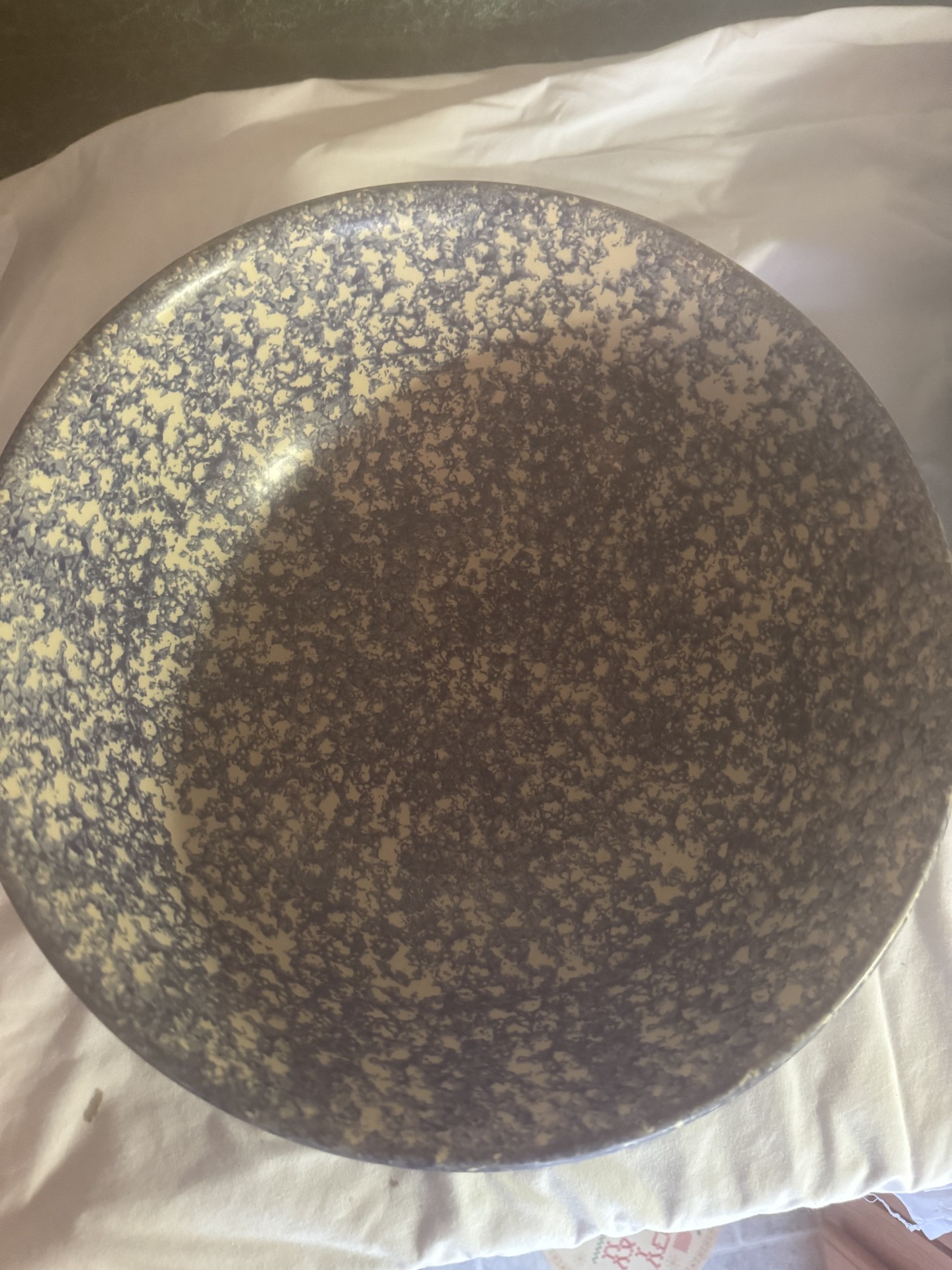 Roma Bowl Vintage blue speckled ceramic bowl and matching platter - image 7 of 9