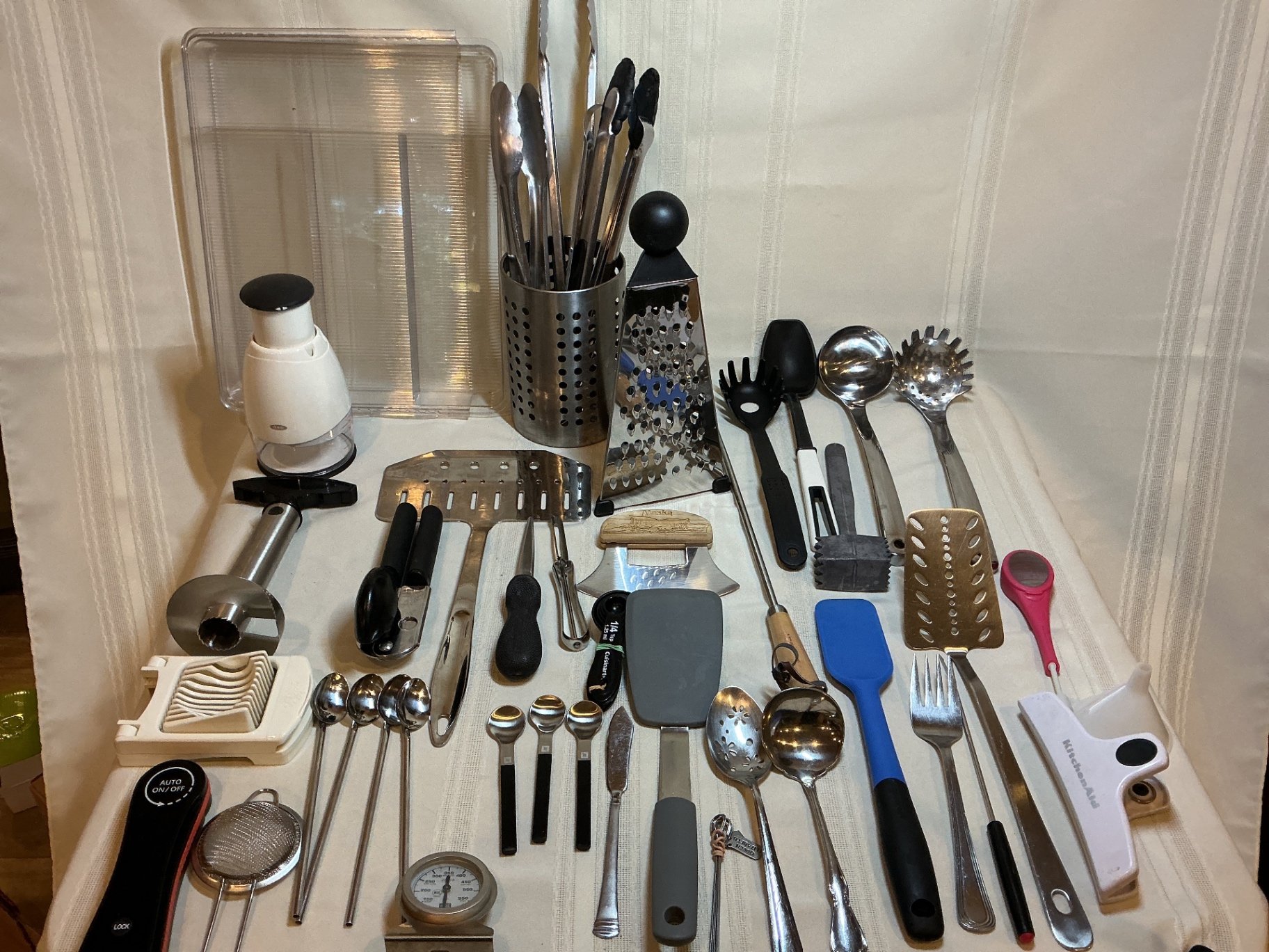 Assorted Kitchen Utensils and Gadgets - image 1 of 6
