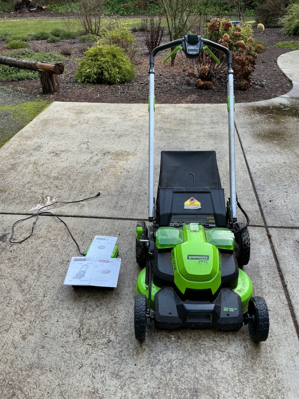 Greenworks Pro 60V Self-Propelled Lawn Mower with Dual Batteries and Charger - image 7 of 8