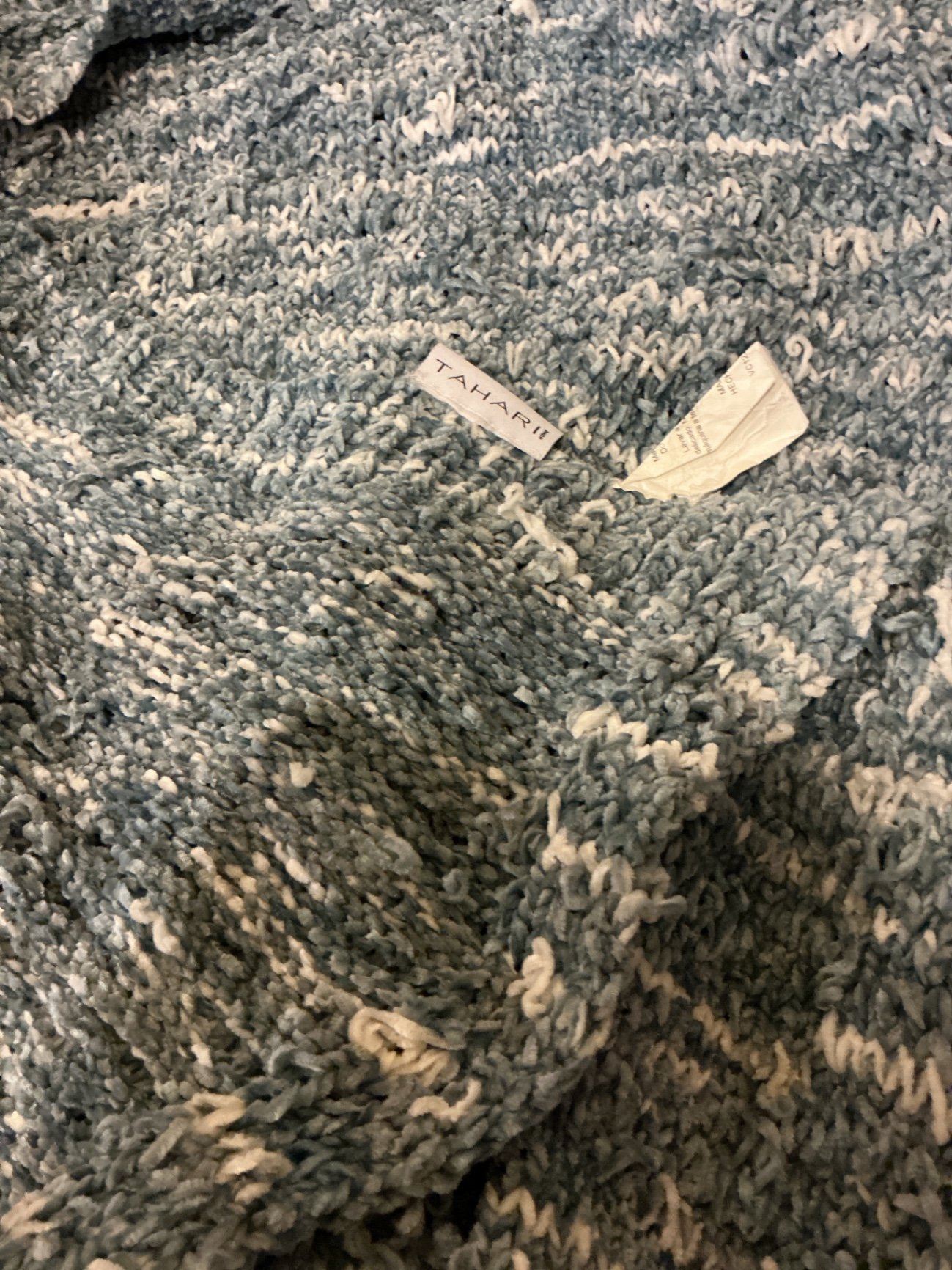 Throw blankets and a decorative pillow - image 2 of 6