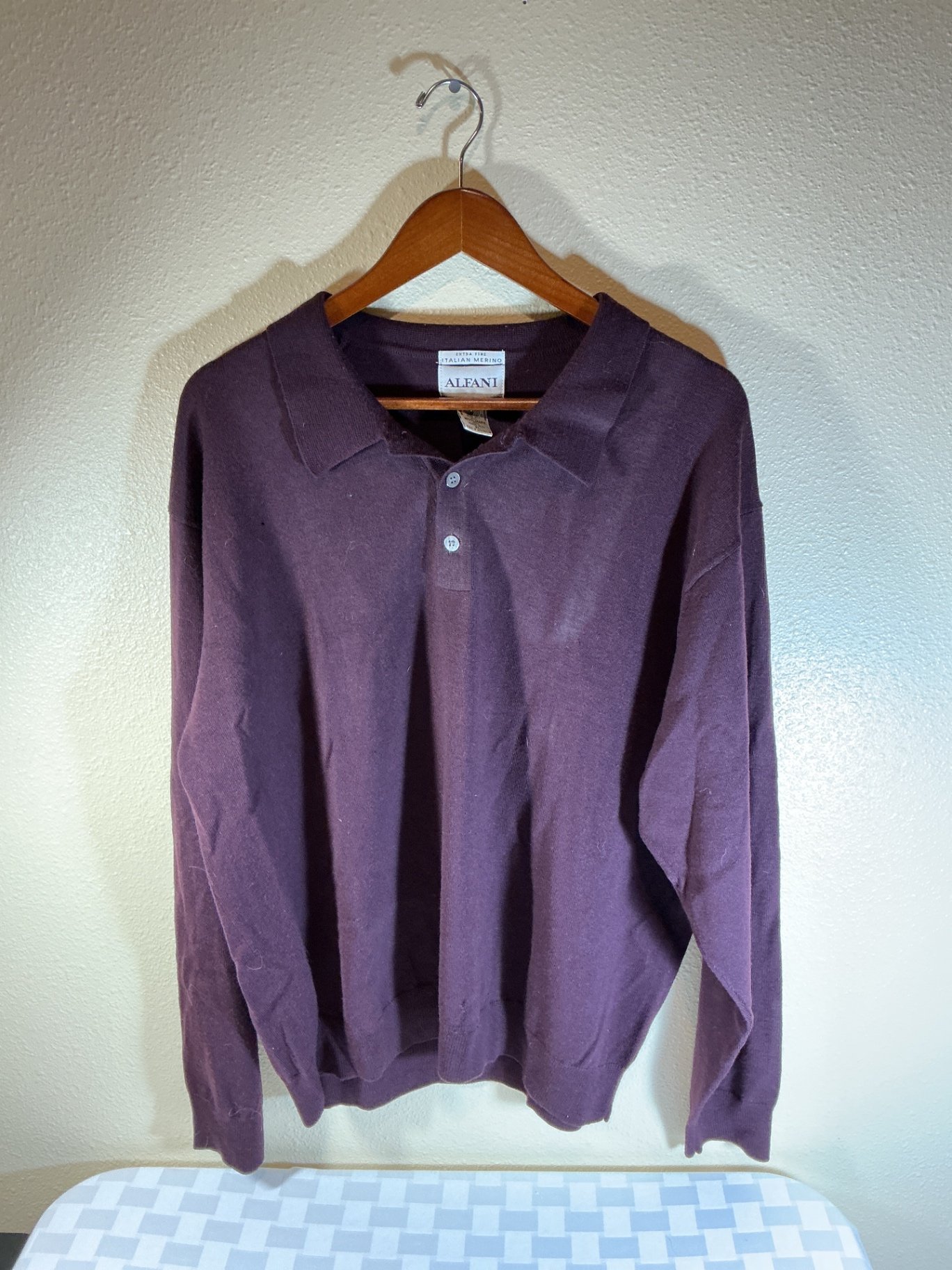 Fine Men’s sweaters and shoes - image 5 of 10