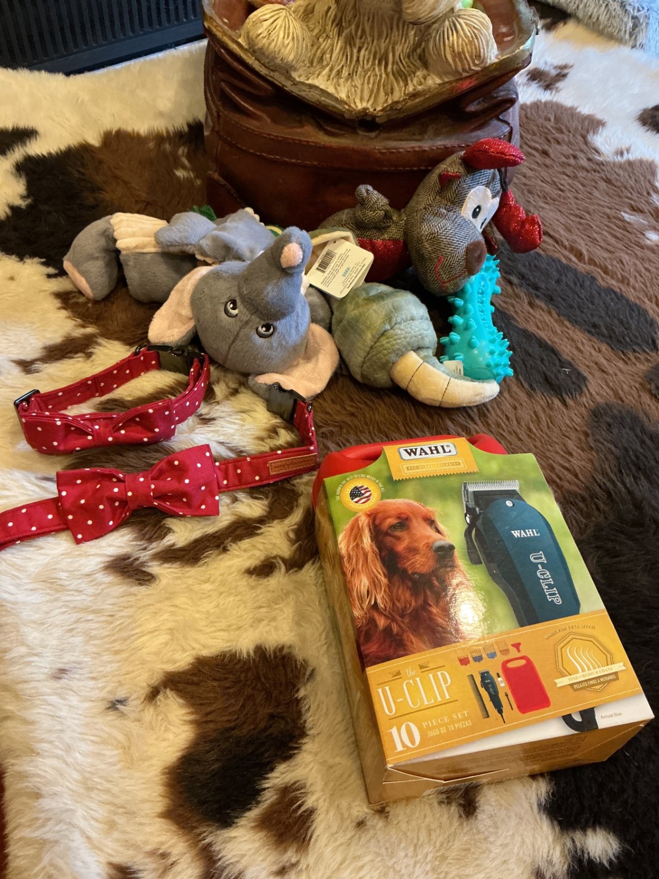 Dog Toys, Accessories, Bedding and Decor - image 5 of 11