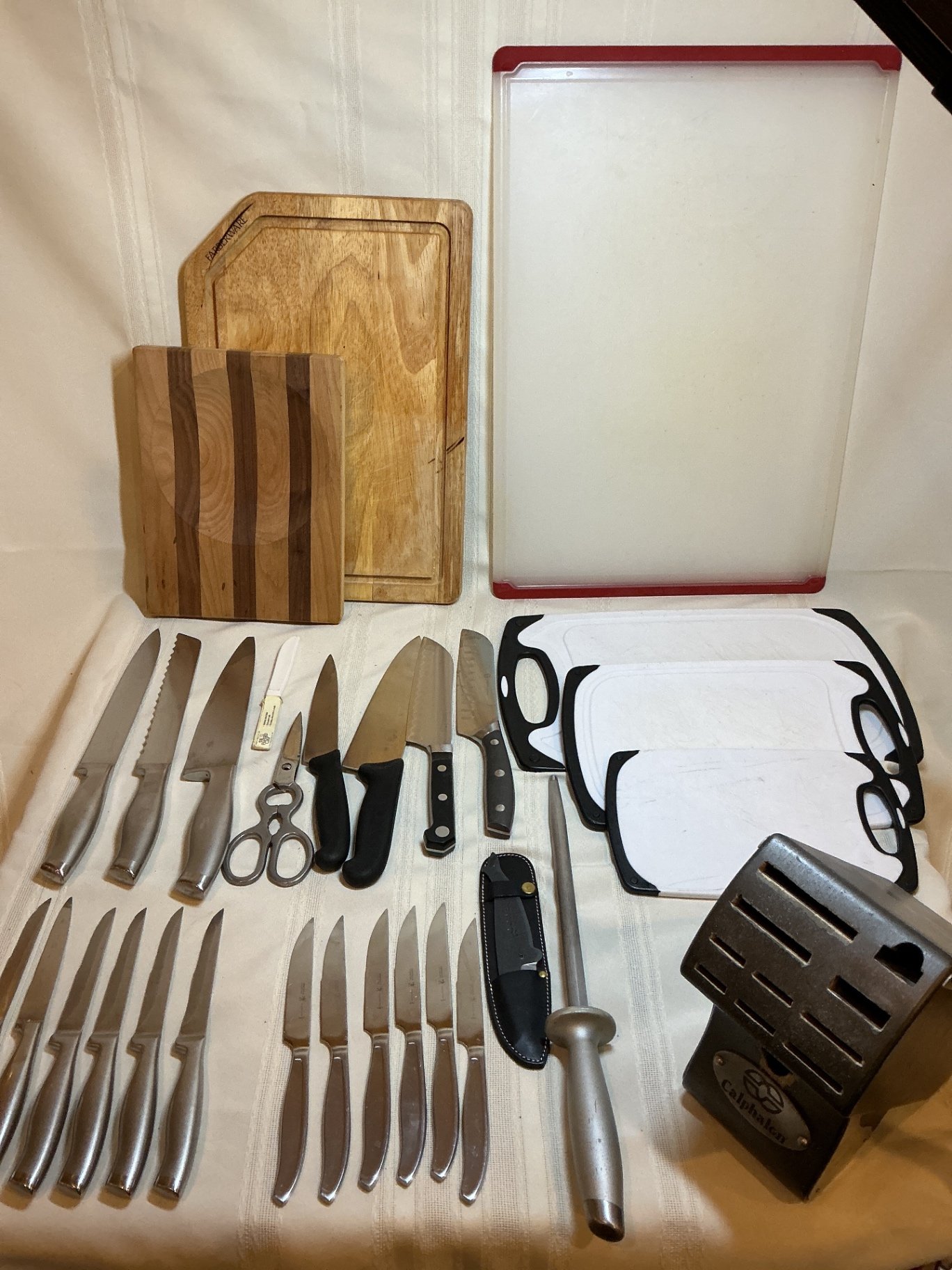 Cutlery with cutting boards and accessories, Calphalon, Victorinox  - image 1 of 12