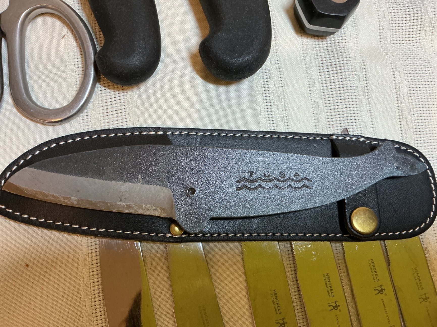 Cutlery with cutting boards and accessories, Calphalon, Victorinox  - image 8 of 12