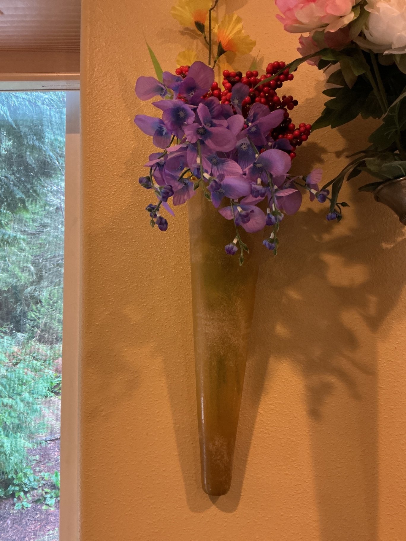 Decorative vases with floral arrangements - image 2 of 6